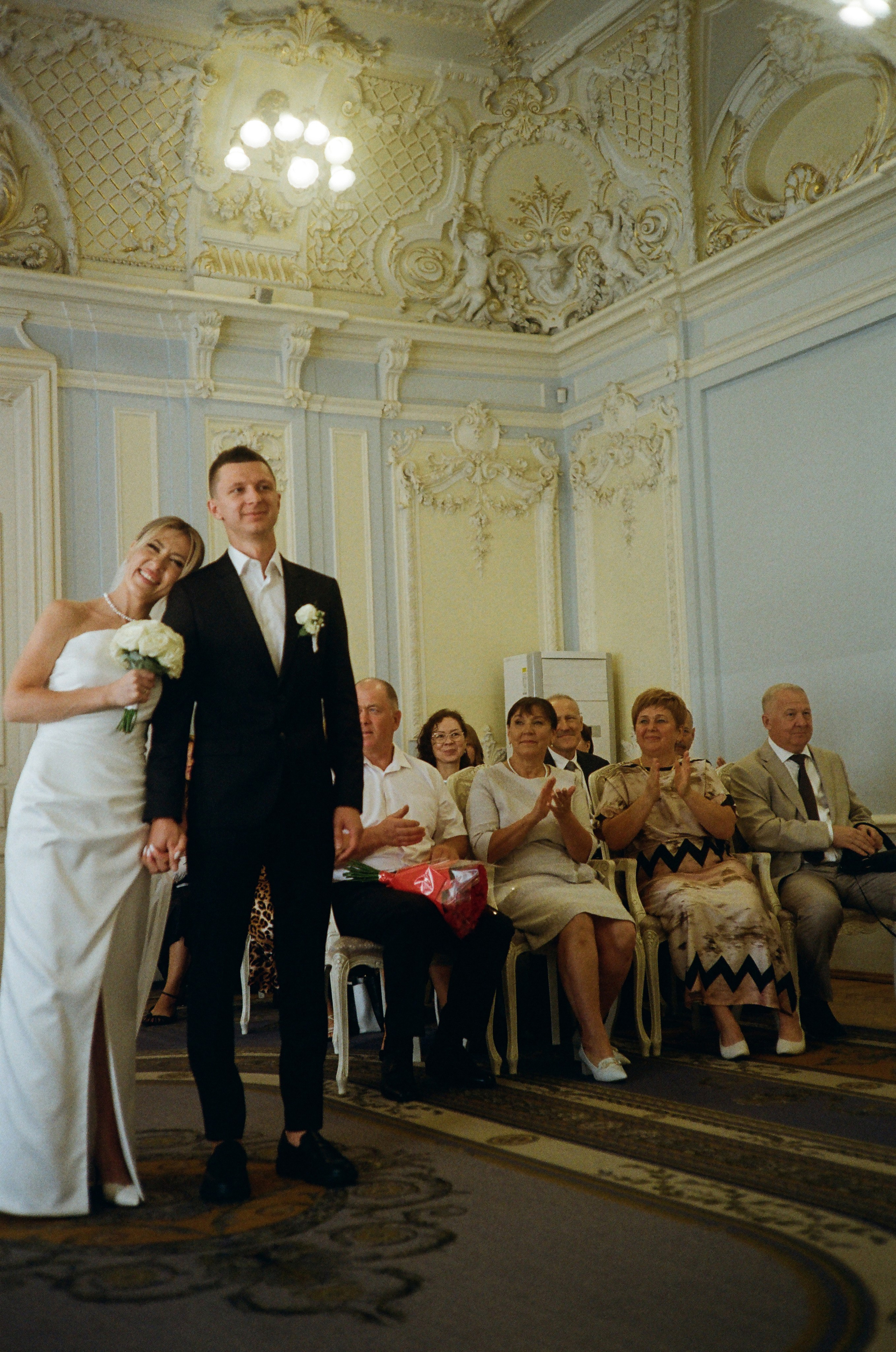 Павел & Алена. Пленка. Сестры Карабаза. Фотографы и ретушеры в Москве и Санкт-Петербурге