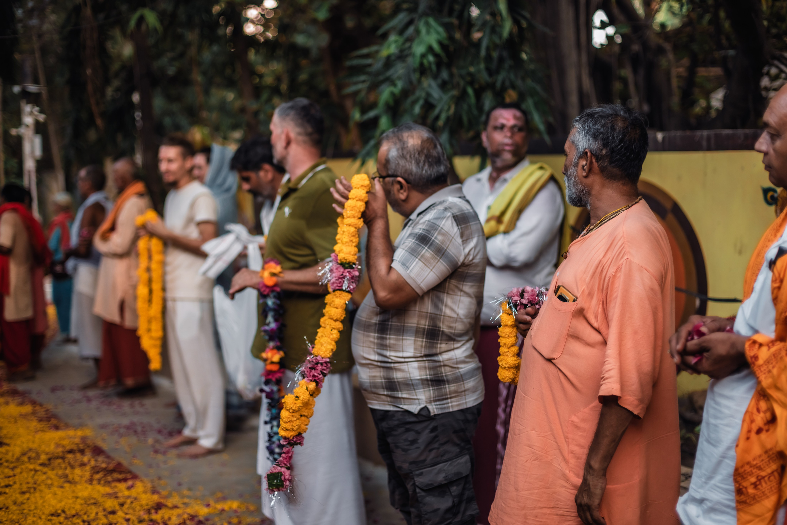 Devraha baba ji ashram life 2025. Mariam Bagdasaryan