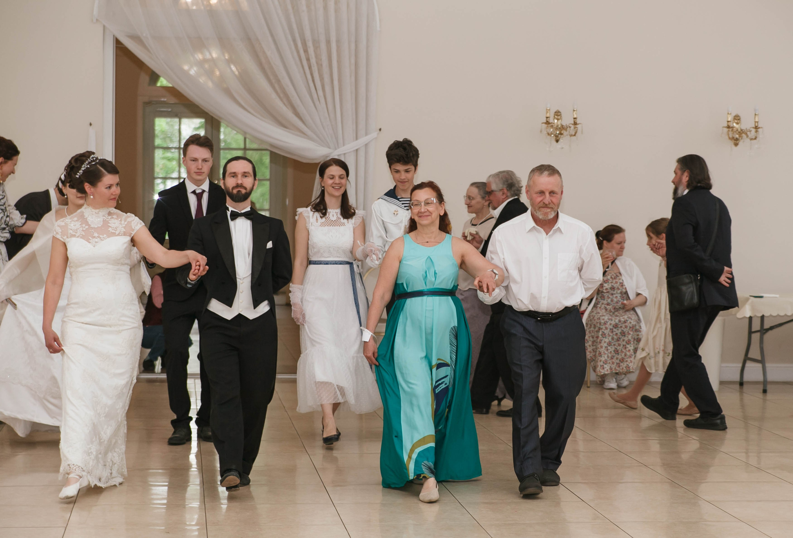 Бал. Репортаж. Семейный фотограф, свадебный фотограф, женский портрет в Санкт-Петербу