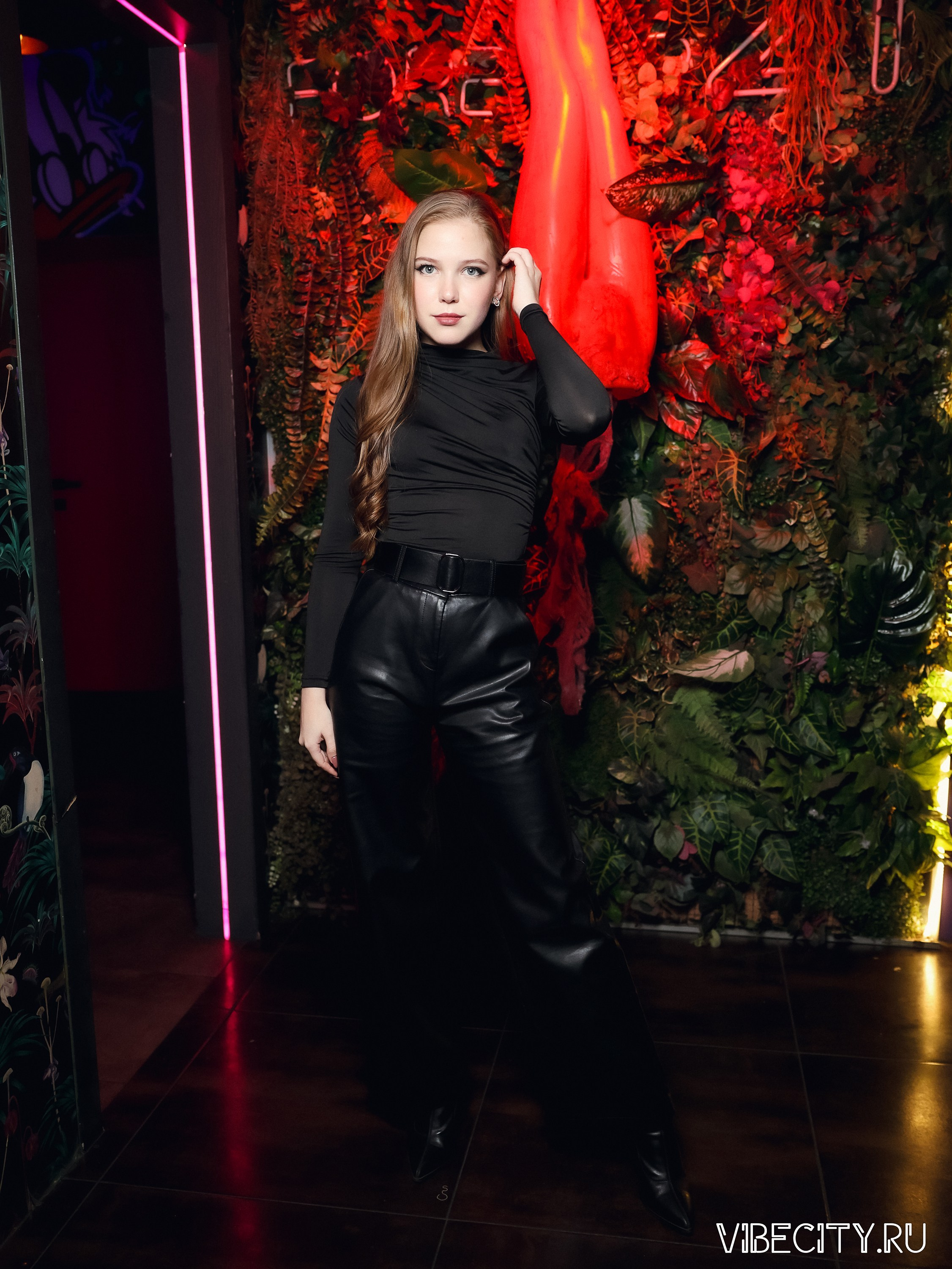 DOUBLE U. VIBECITY.RU Вайб Сити Ру Фоторепортажи Фотоотчеты Калининград