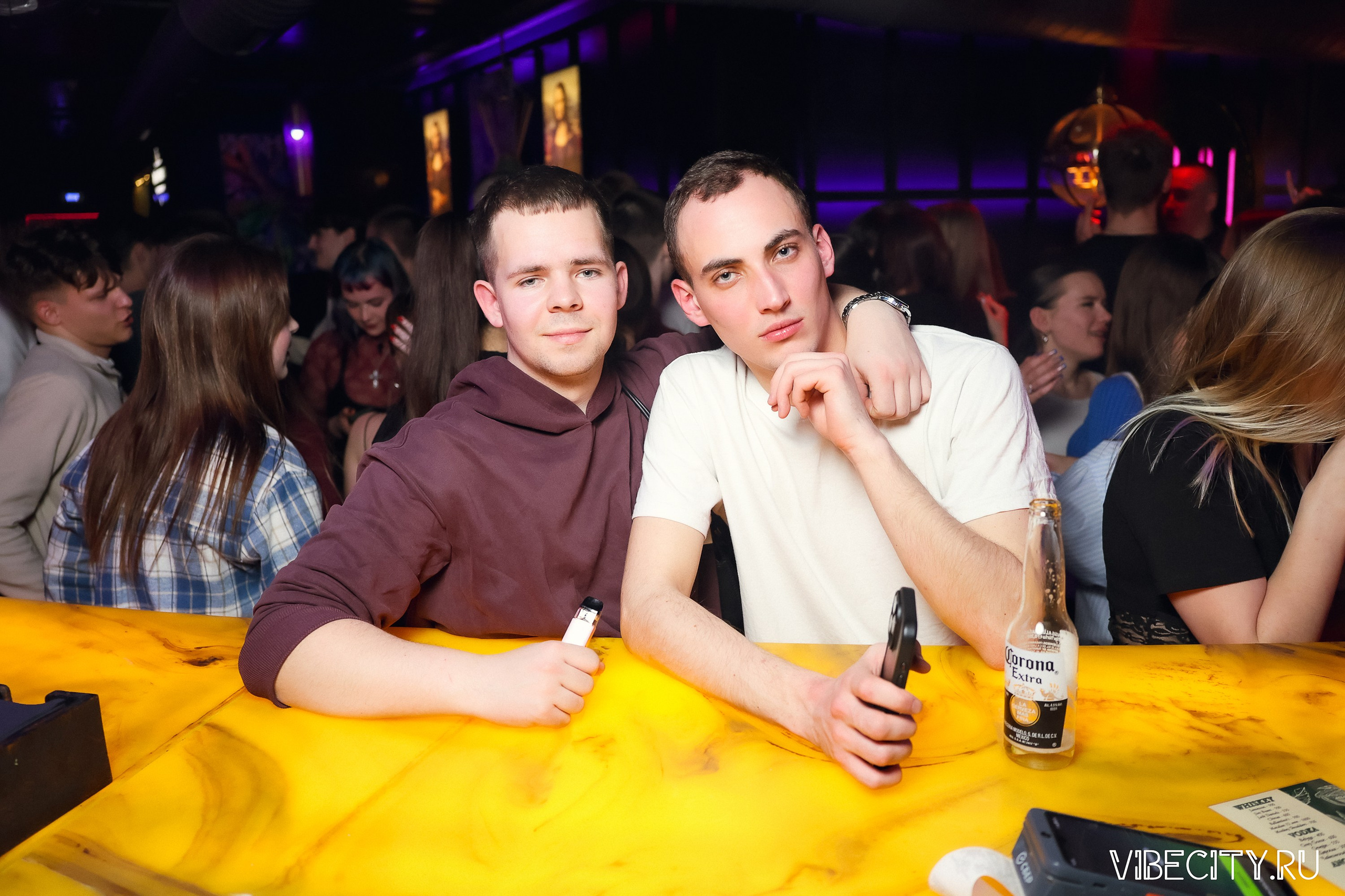 DOUBLE U. VIBECITY.RU Вайб Сити Ру Фоторепортажи Фотоотчеты Калининград