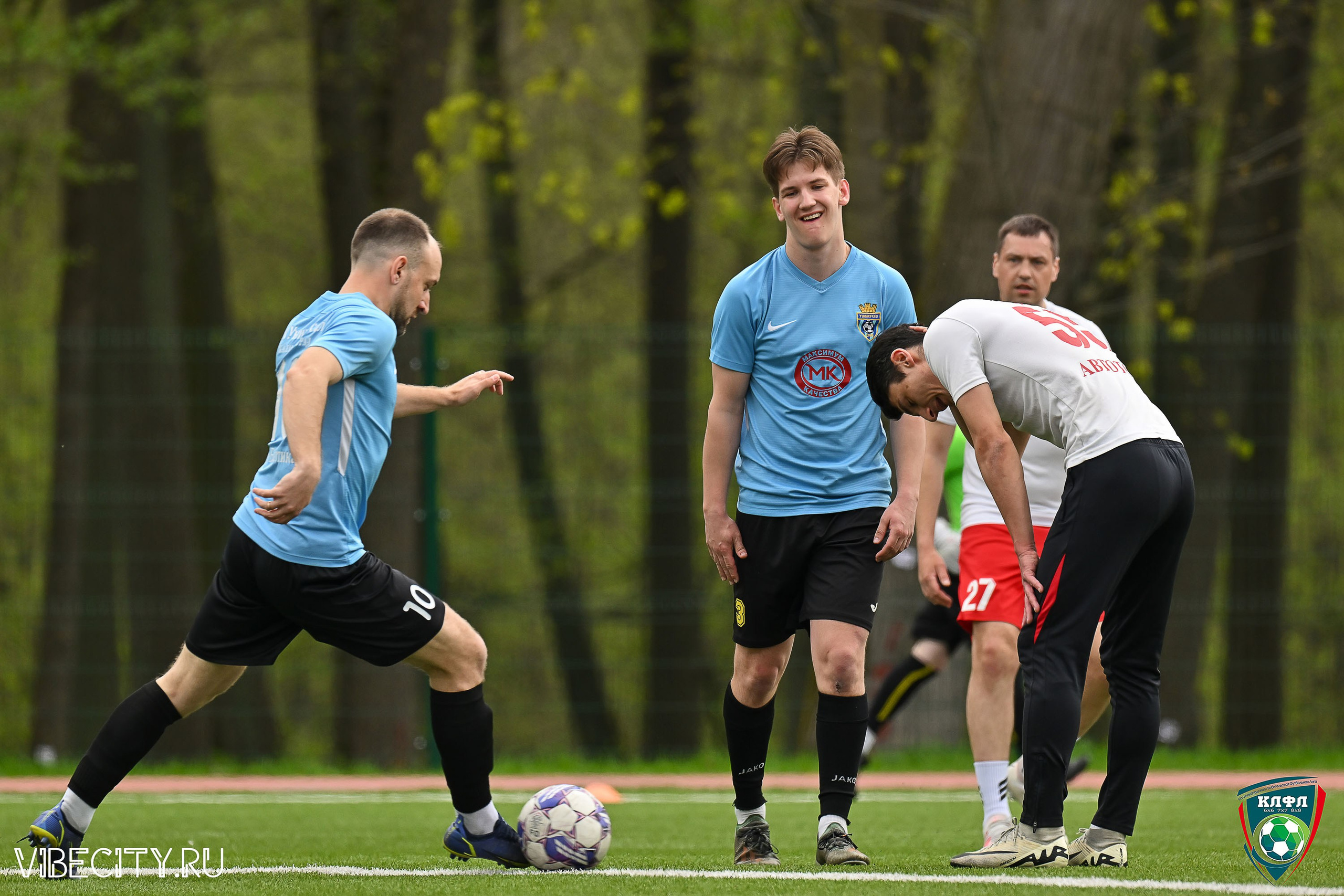 XX ЧЕМПИОНАТ КАЛИНИНГРАДСКОЙ ЛФЛ КАНЦМАРКЕТ39 сезона 2024–2025 гг. VIBECITY.RU Вайб Сити Ру Фоторепортажи Фотоотчеты Калининград