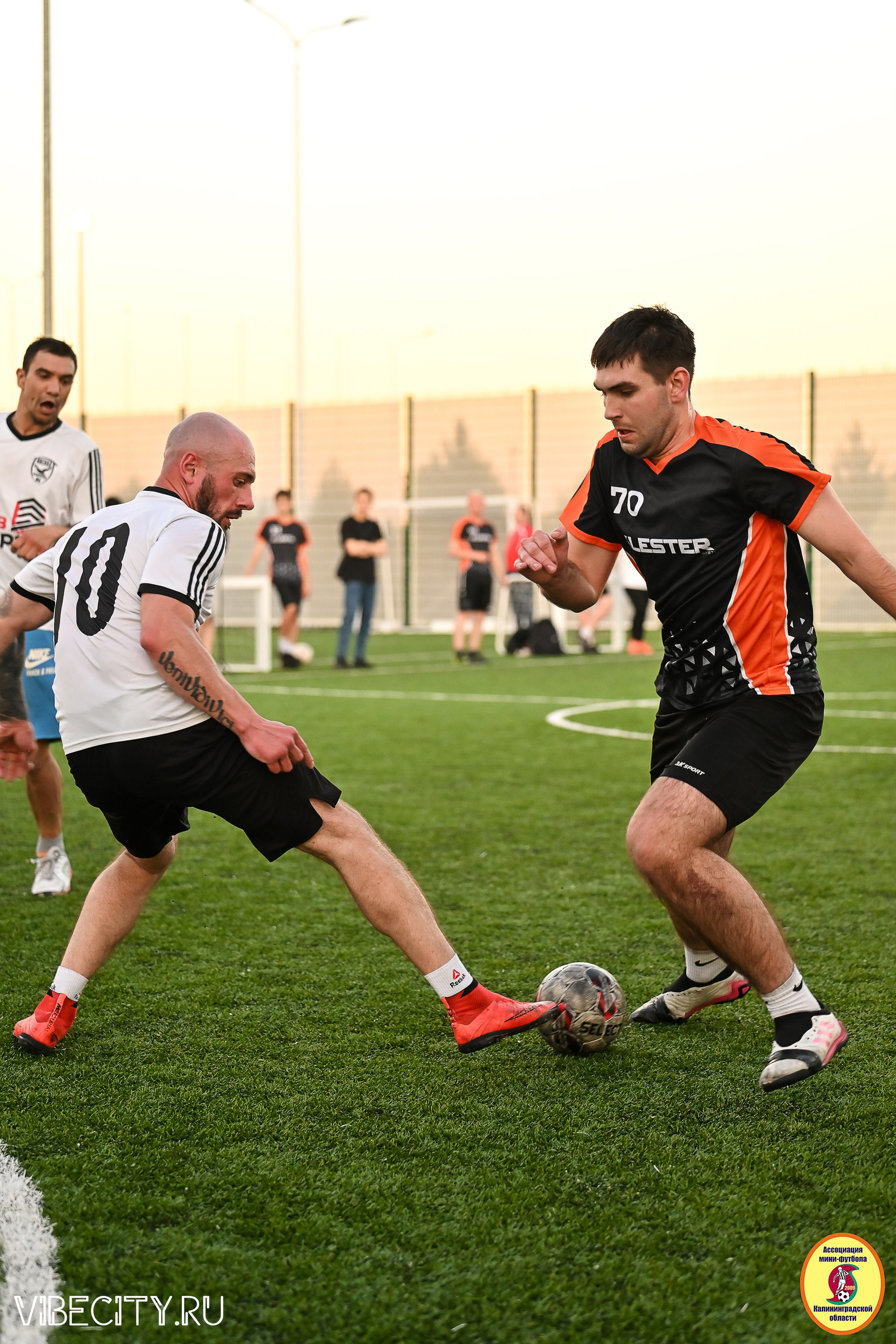 ИГРЫ МИНИ-ФУТБОЛЬНОЙ И КОРПОРАТИВНОЙ ЛИГИ. VIBECITY.RU Вайб Сити Ру Фоторепортажи Фотоотчеты Калининград