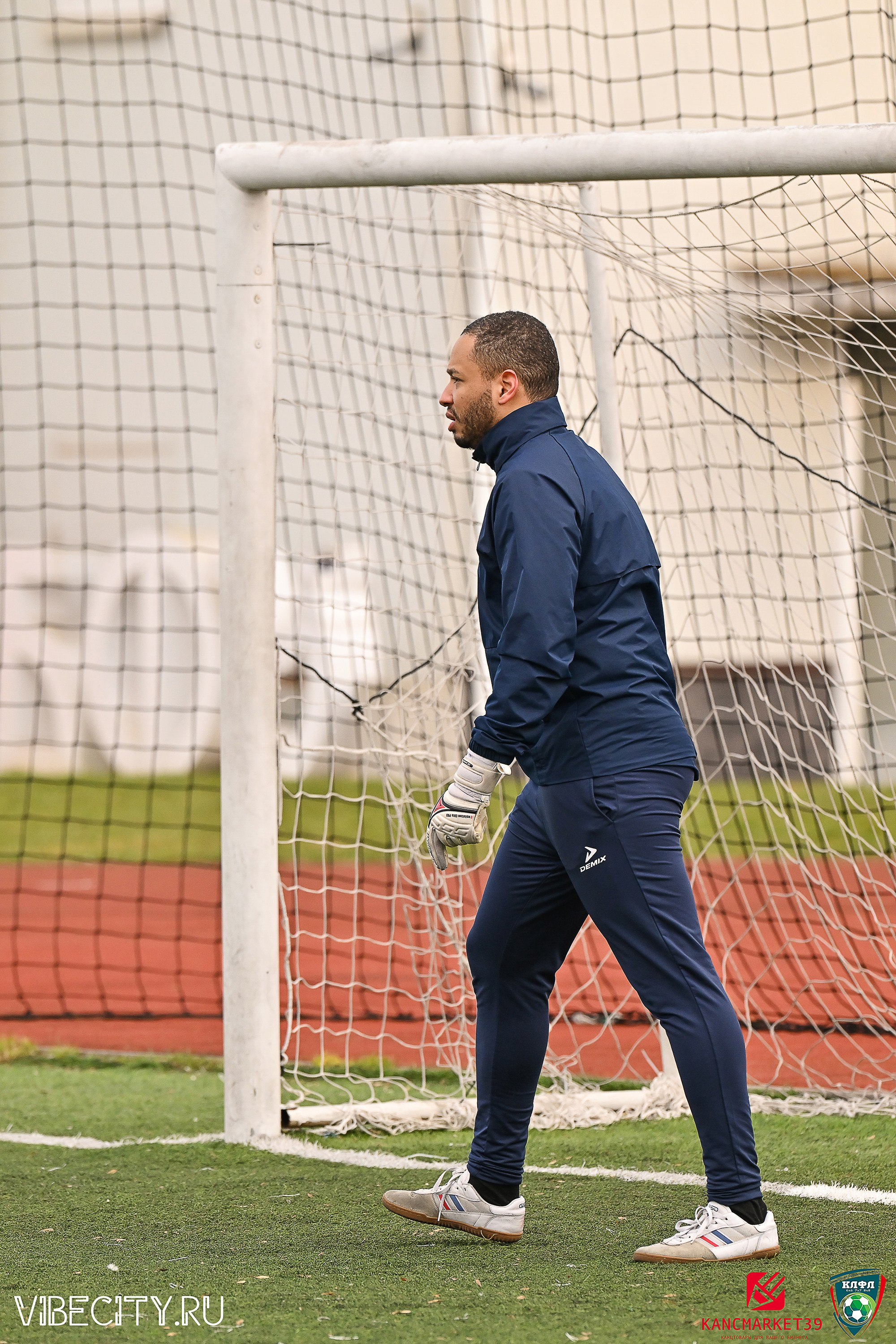 XX ЧЕМПИОНАТ КАЛИНИНГРАДСКОЙ ЛФЛ КАНЦМАРКЕТ39 сезона 2024–2025 гг. VIBECITY.RU Вайб Сити Ру Фоторепортажи Фотоотчеты Калининград