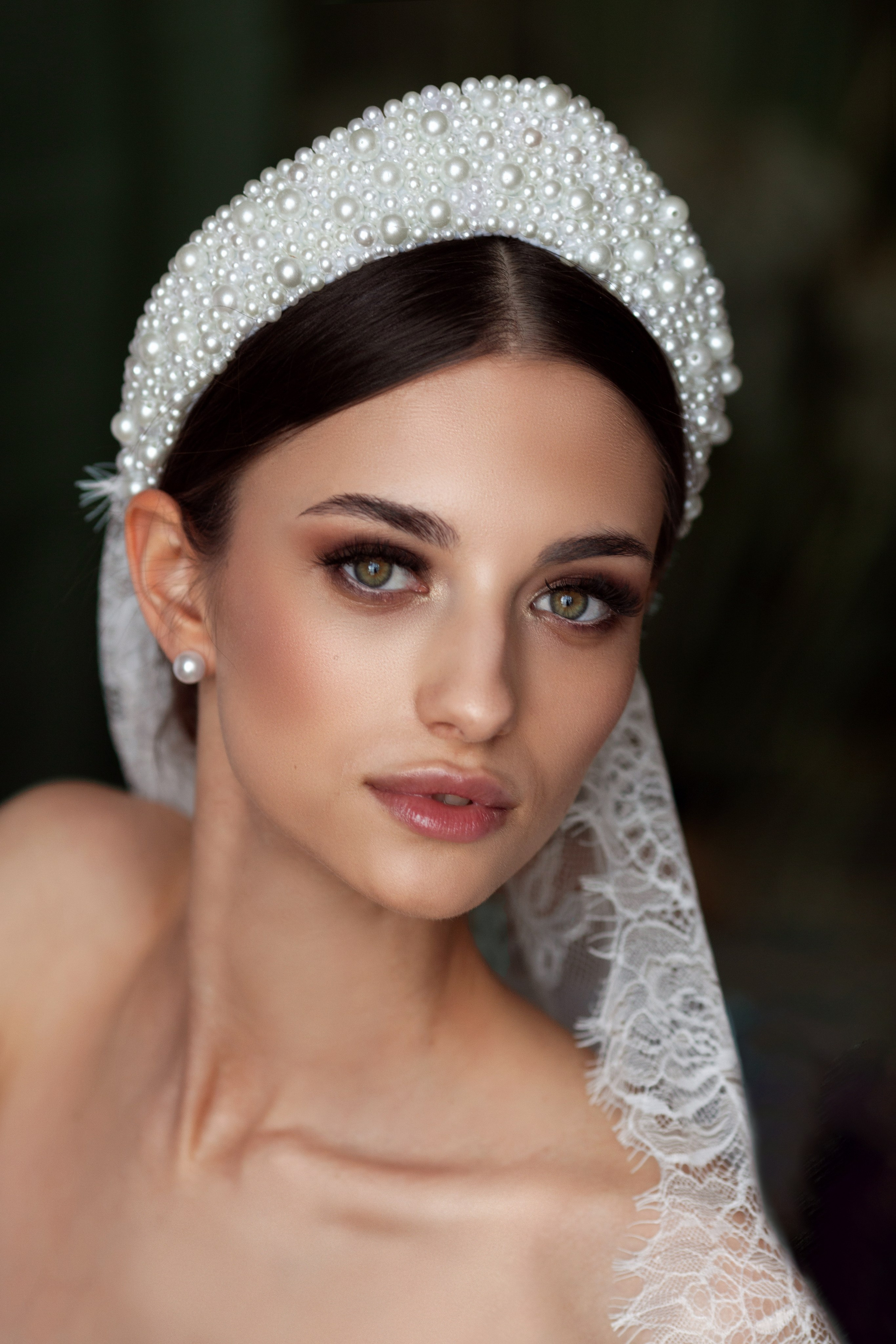 Серия свадебных фотографий жениха и невесты в студии Ставрополя. Фотограф Ставрополь Пятигорск Елизавета Дарина