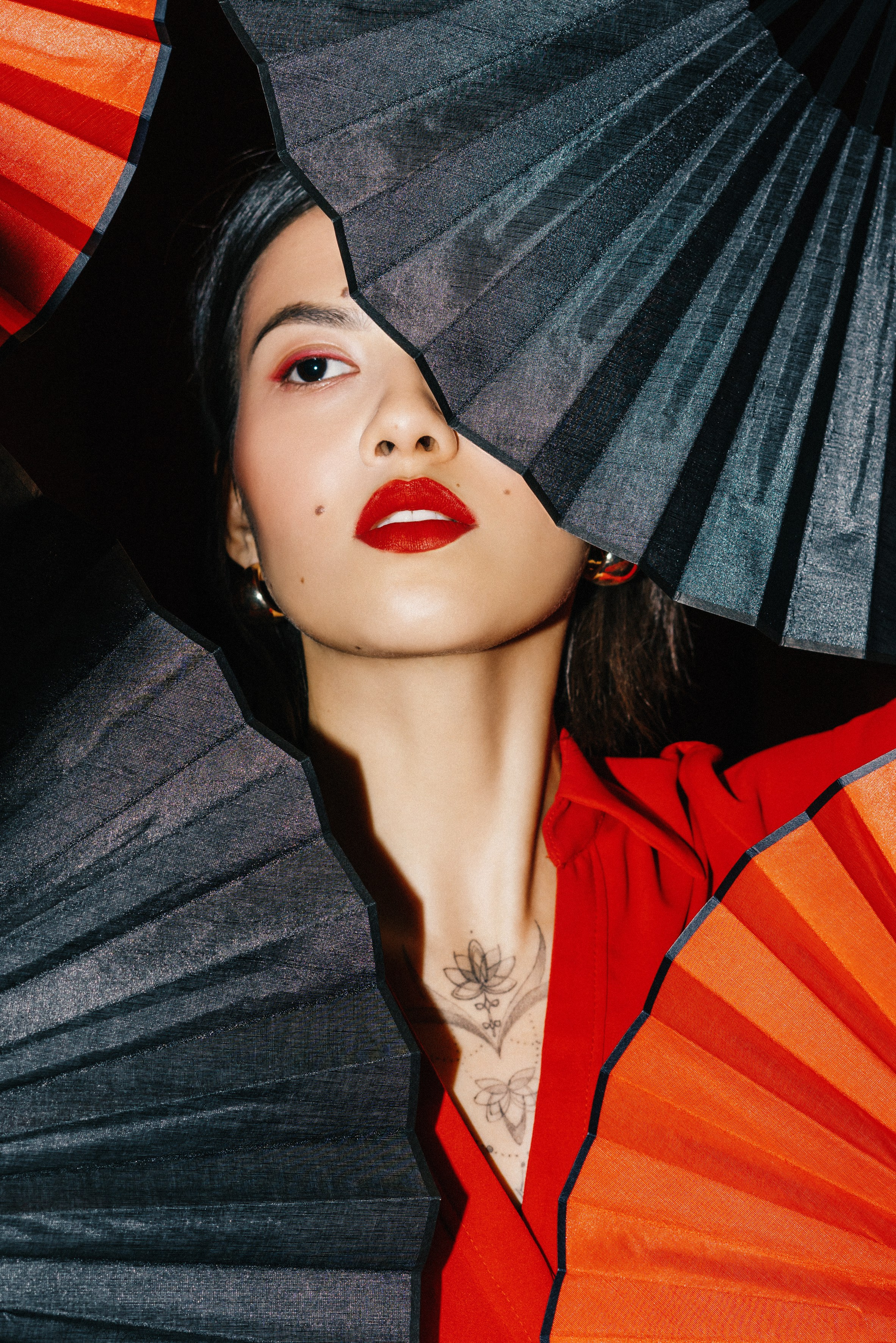 Съемка «Год дракона» для журнала Vmode. Женский фотограф в Москве Анастасия Сидорова