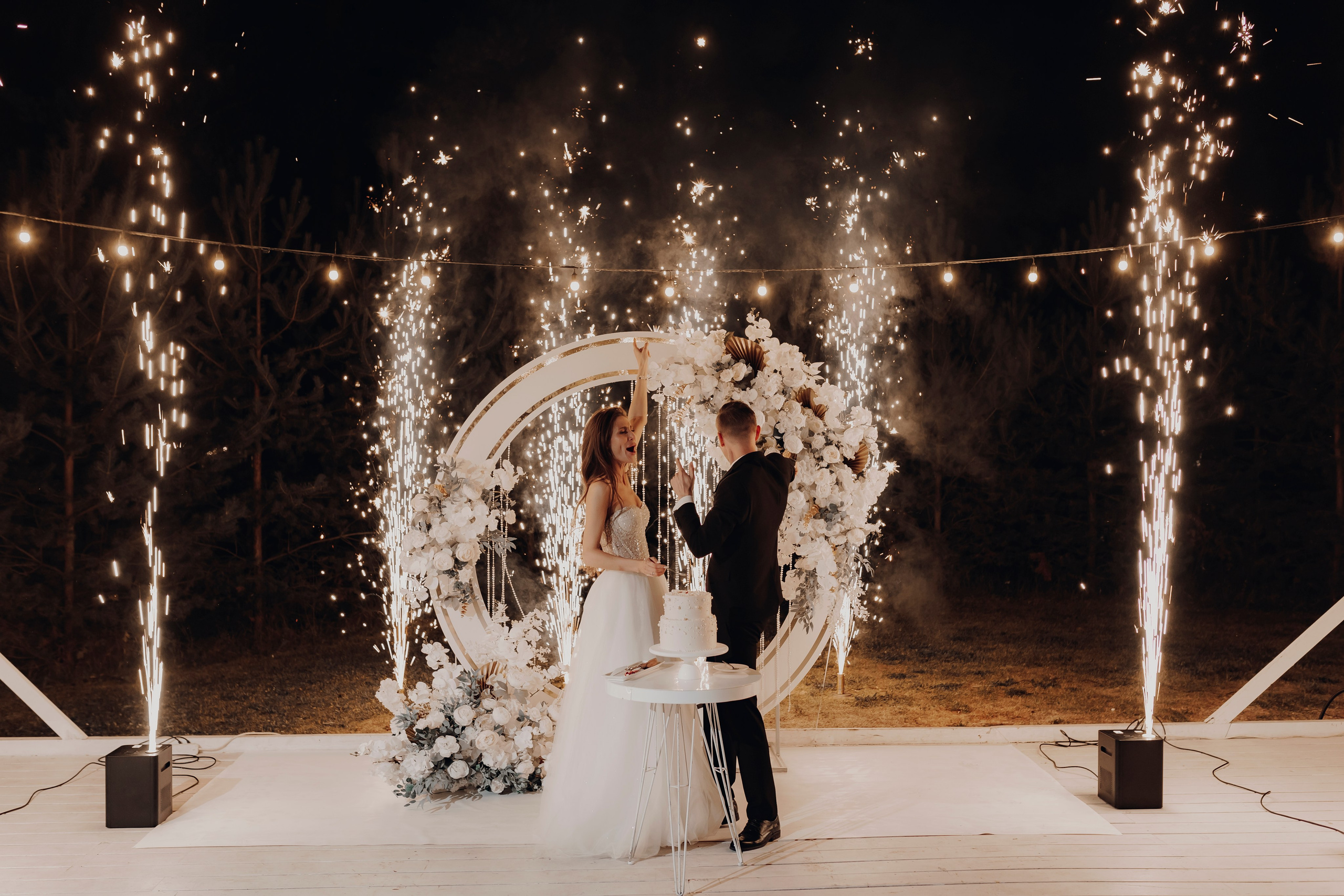 Фотосъемка полного свадебного дня с выездной регистрацией в Ижевске. Свадебный и портретный фотограф в Ижевске и Санкт-Петербурге Саша Брокколи