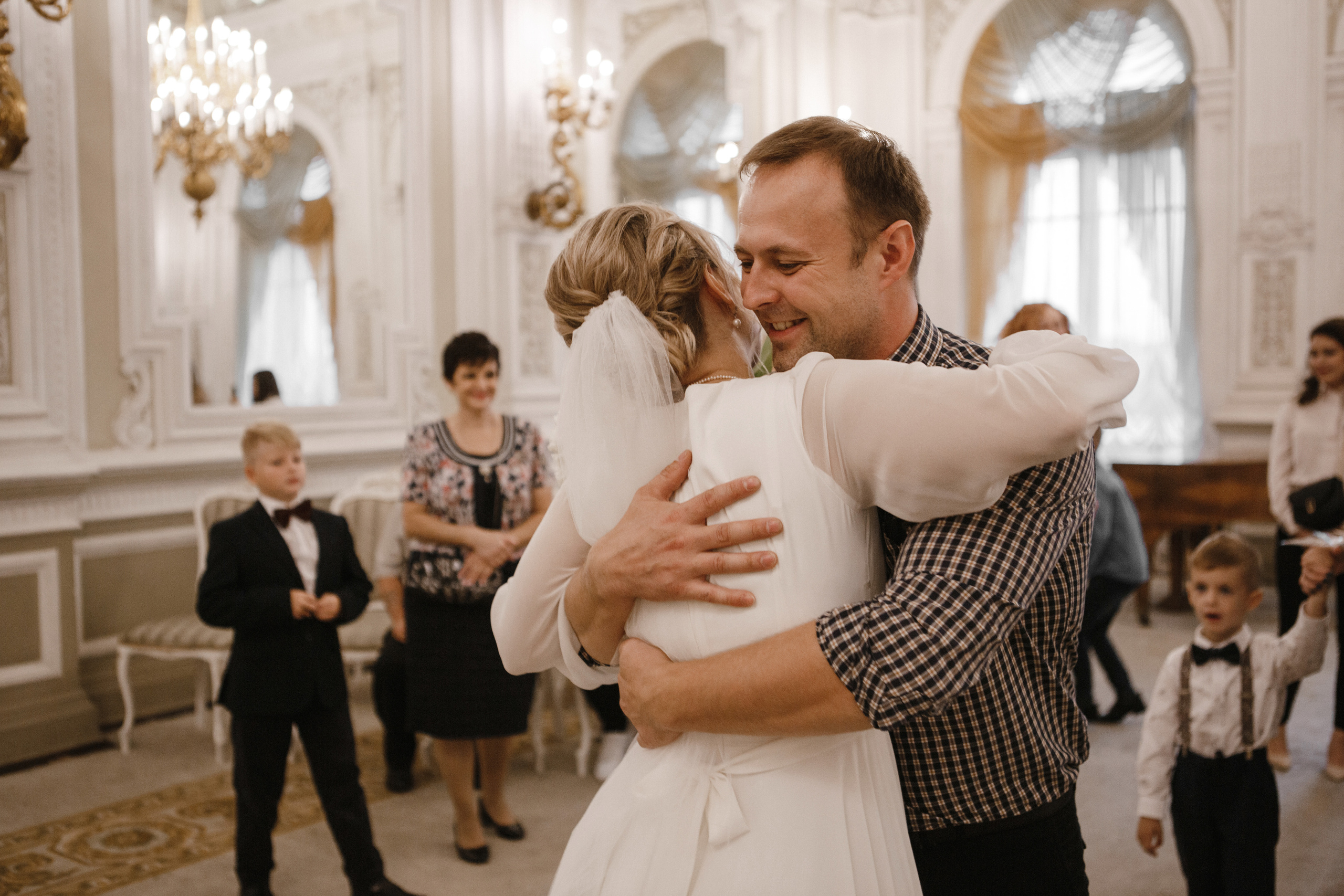 Love the memories. Galina and Nikita Bykovets, a wedding photographer and videographer duo in Germany