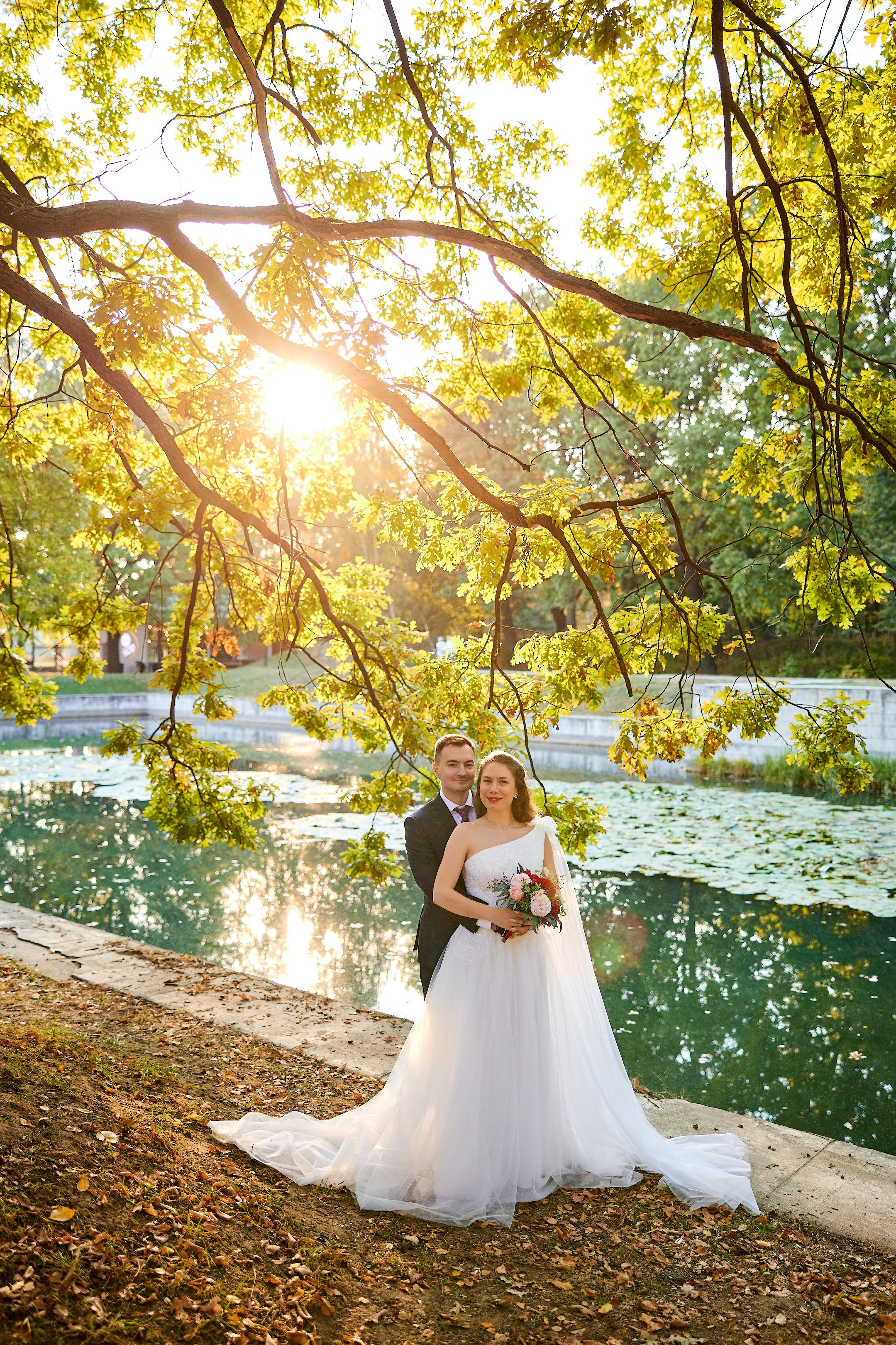 Свадебная фотосессия в Кусково. Свадебный фотограф Сергей Колбинский