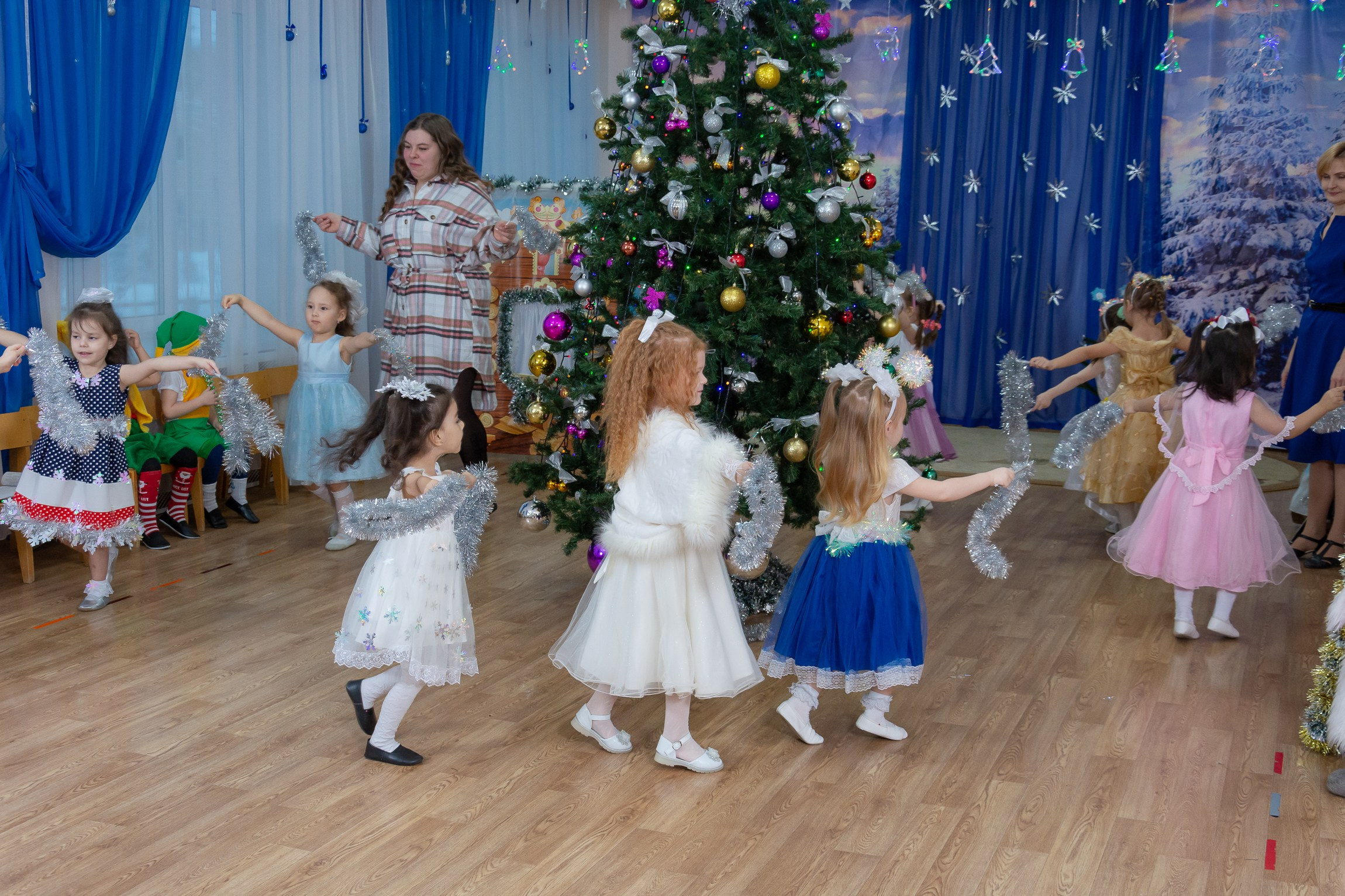 Утренник Новогодний 2022