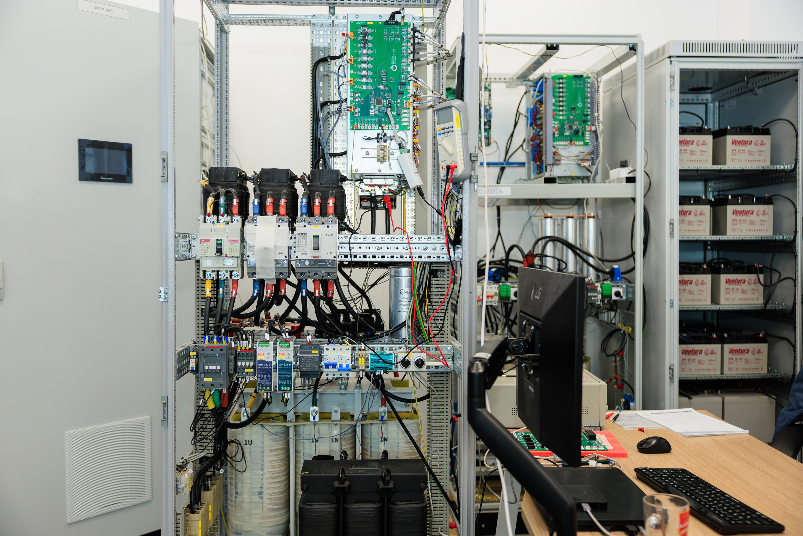 Вольтаг — Экскурсия по производству. Контент для бизнеса в Екатеринбурге Полдень Медиа