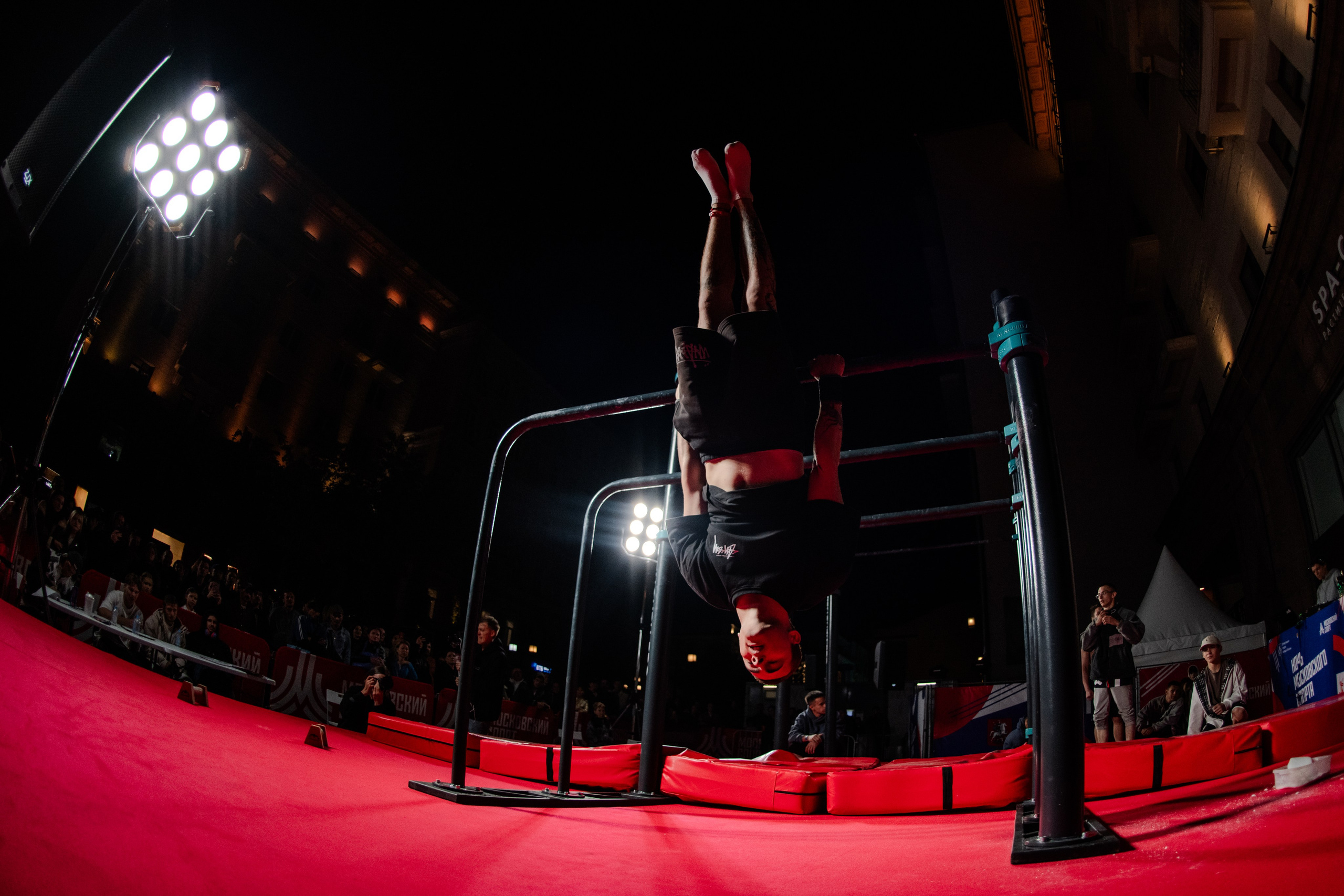 Ночь СПОРТА. ДИНА МИХНЕВА спортивный фотограф Москва