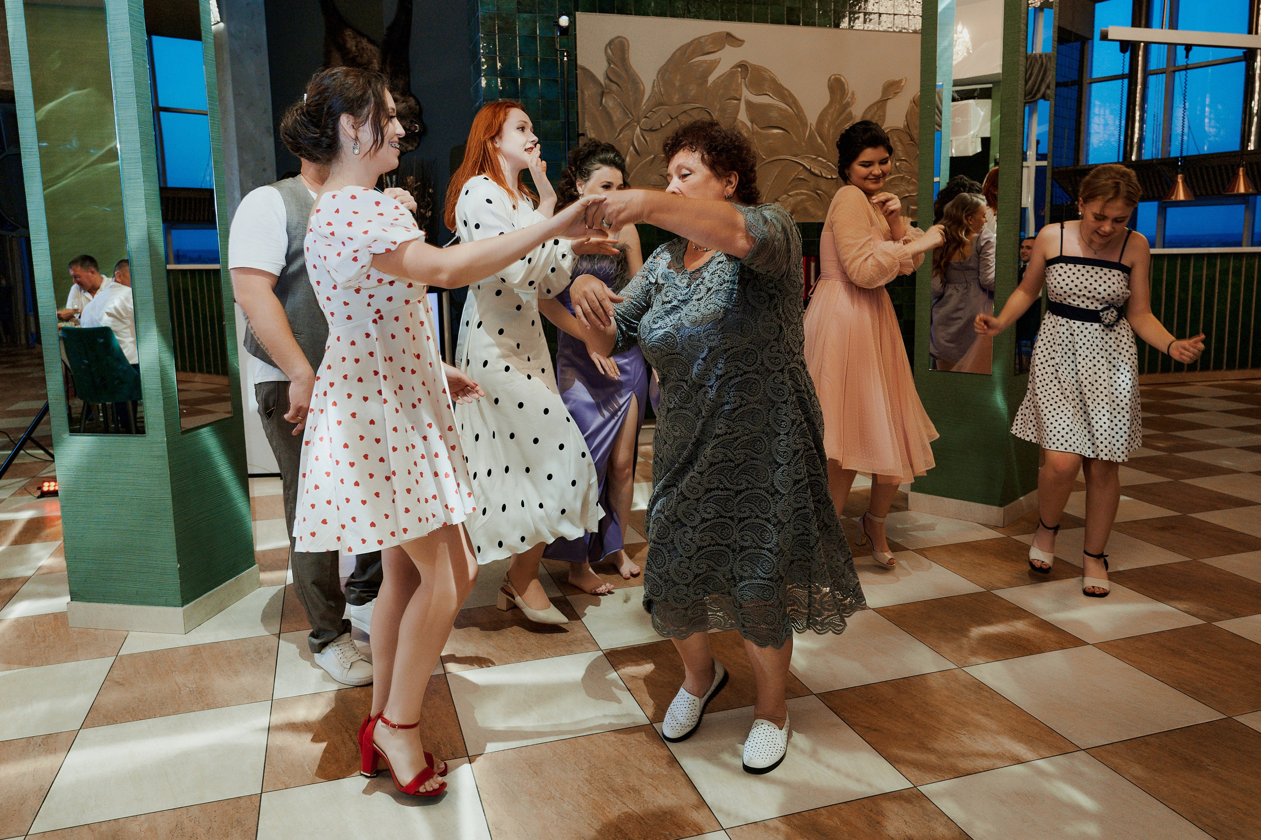 Олег и Лиза. Фото-видеосъемка свадеб Venson Films