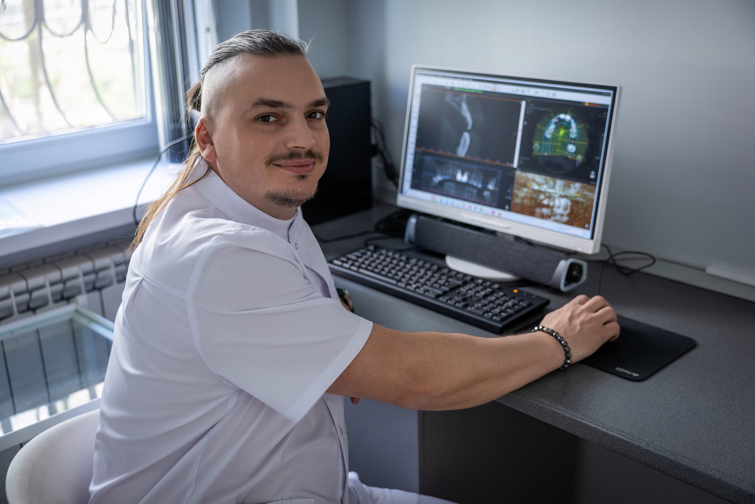 Съемка контента для стоматологии, фото сотрудников, интерьер. Свадебная, репортажная и бизнес съёмка в Ростове-на-Дону