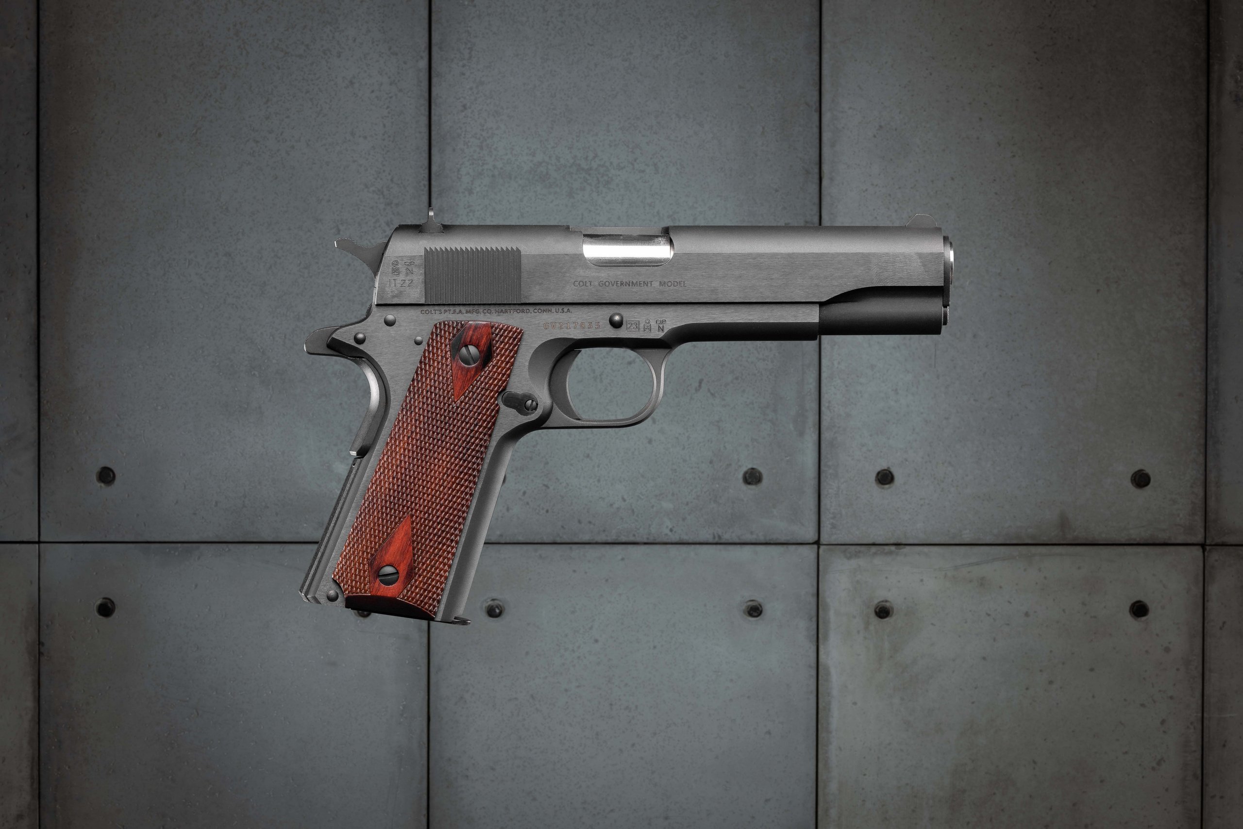 Предметная съемка для 7.62 — Стрелковый клуб в Москве | Николай Завалишин. NICKZAVALISHIN — Визуал который продаёт