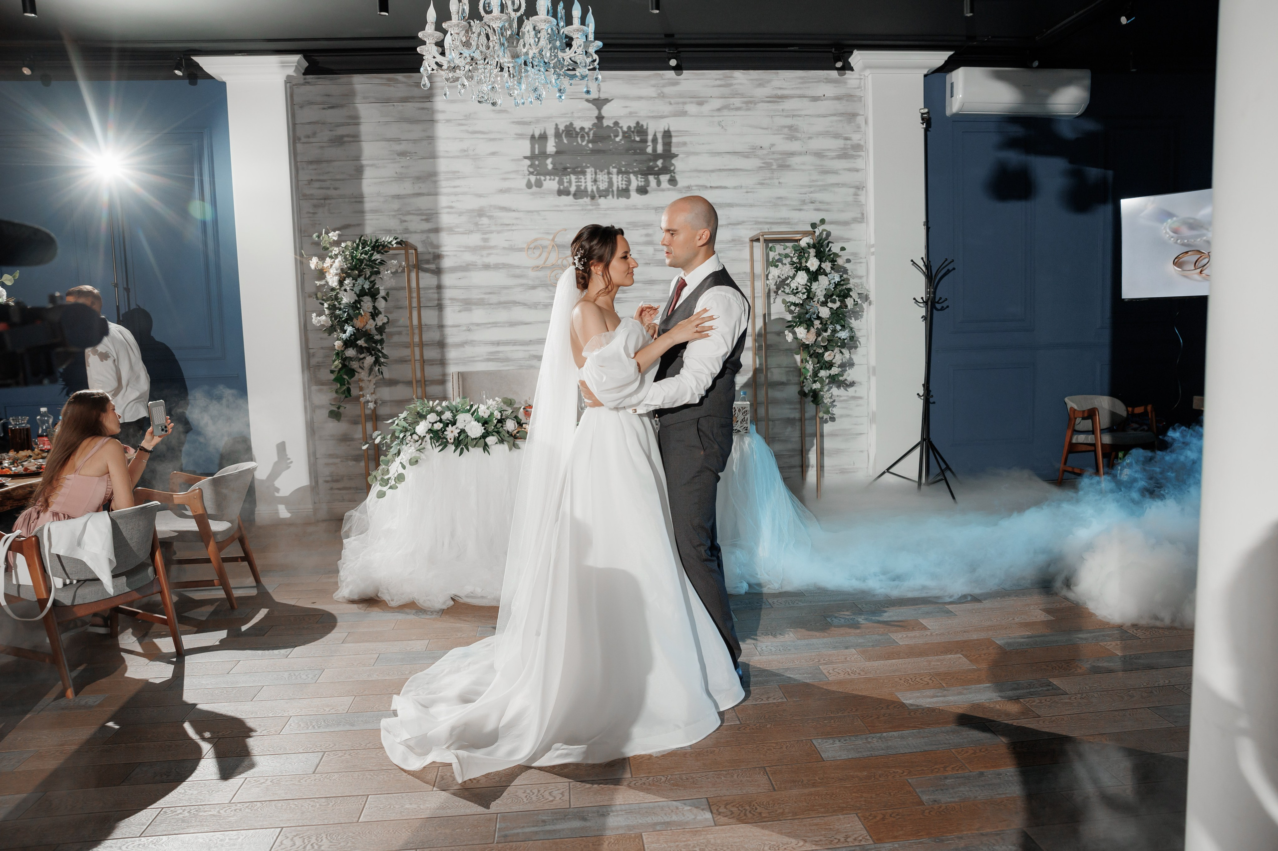 Полина и Дмитрий, загородный клуб «Барин», ЗАГС в г. Пушкино. Свадебный и репортажный фотограф (Москва, Королев и другие)