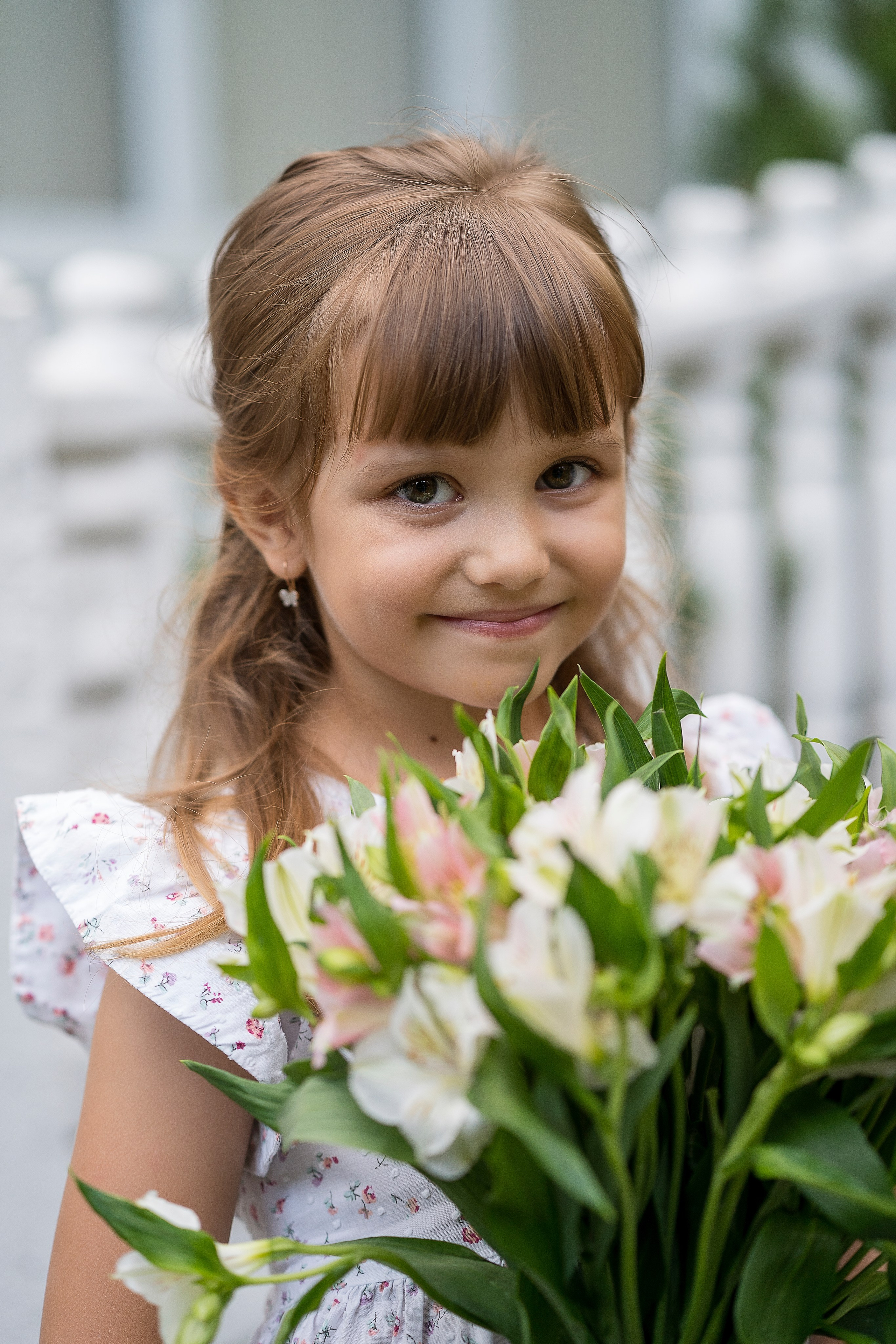 Александра. Главная