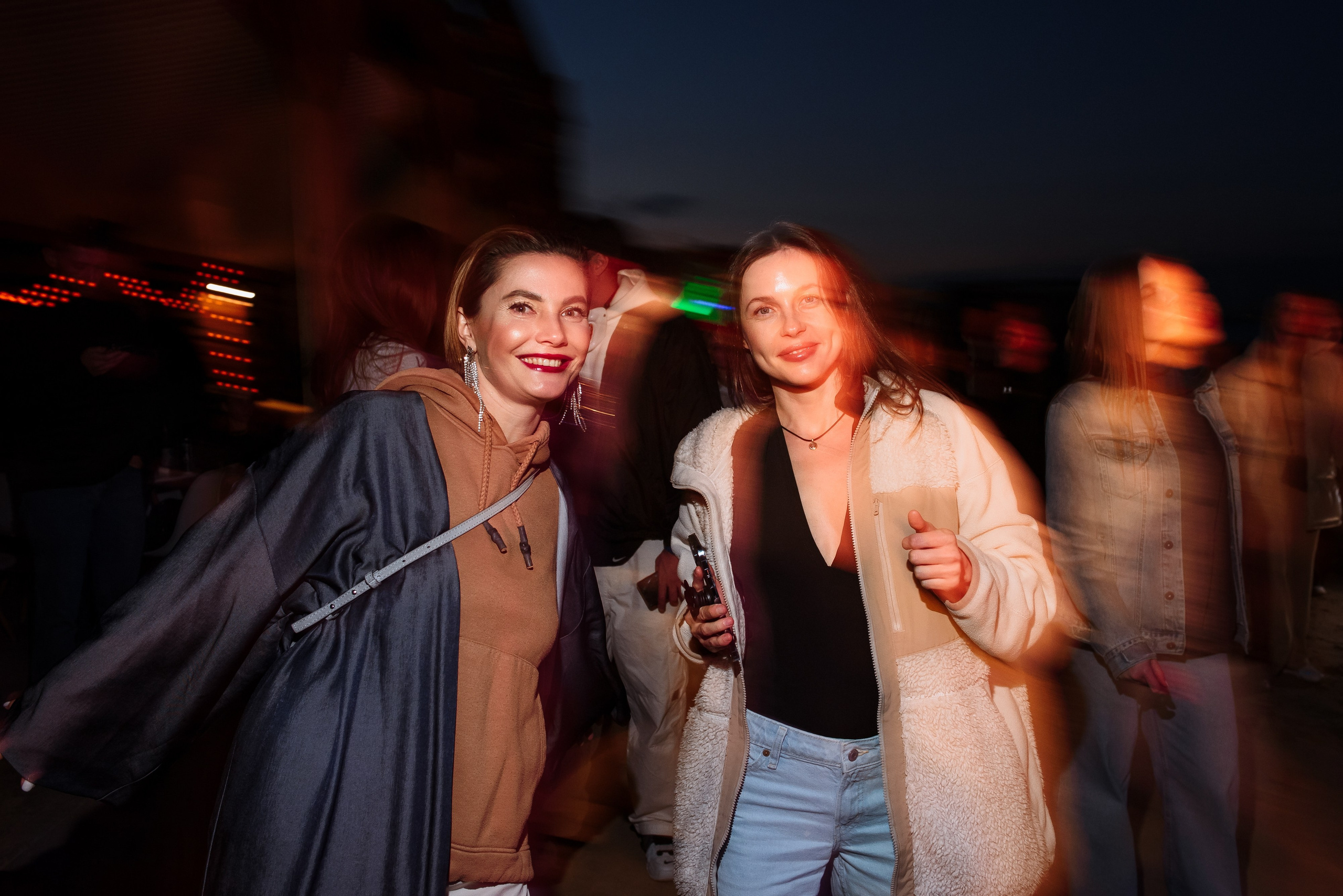 Пляжная вечеринка. Wedding and family photographer USA