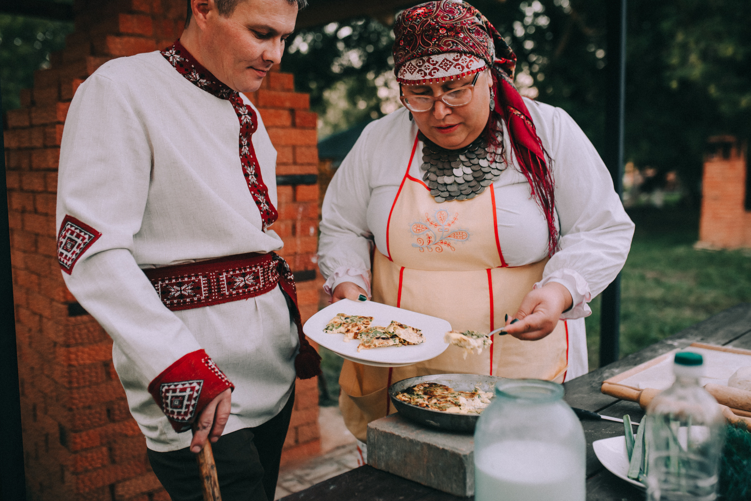 Лав стори. Пекут перепечи. Фотограф Игорь Гуменников Удмуртия Шаркан