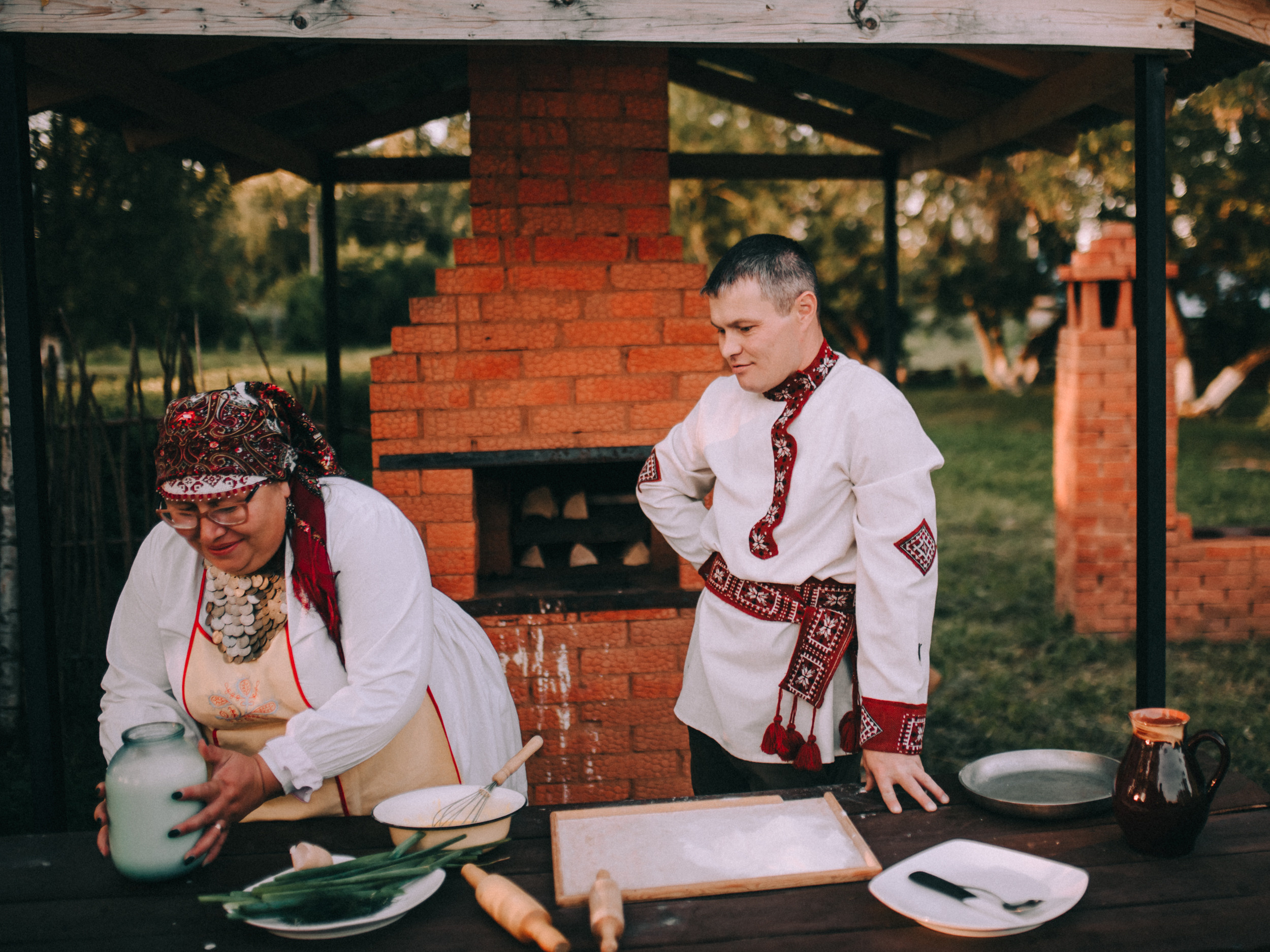 Лав стори. Пекут перепечи. Фотограф Игорь Гуменников Удмуртия Шаркан