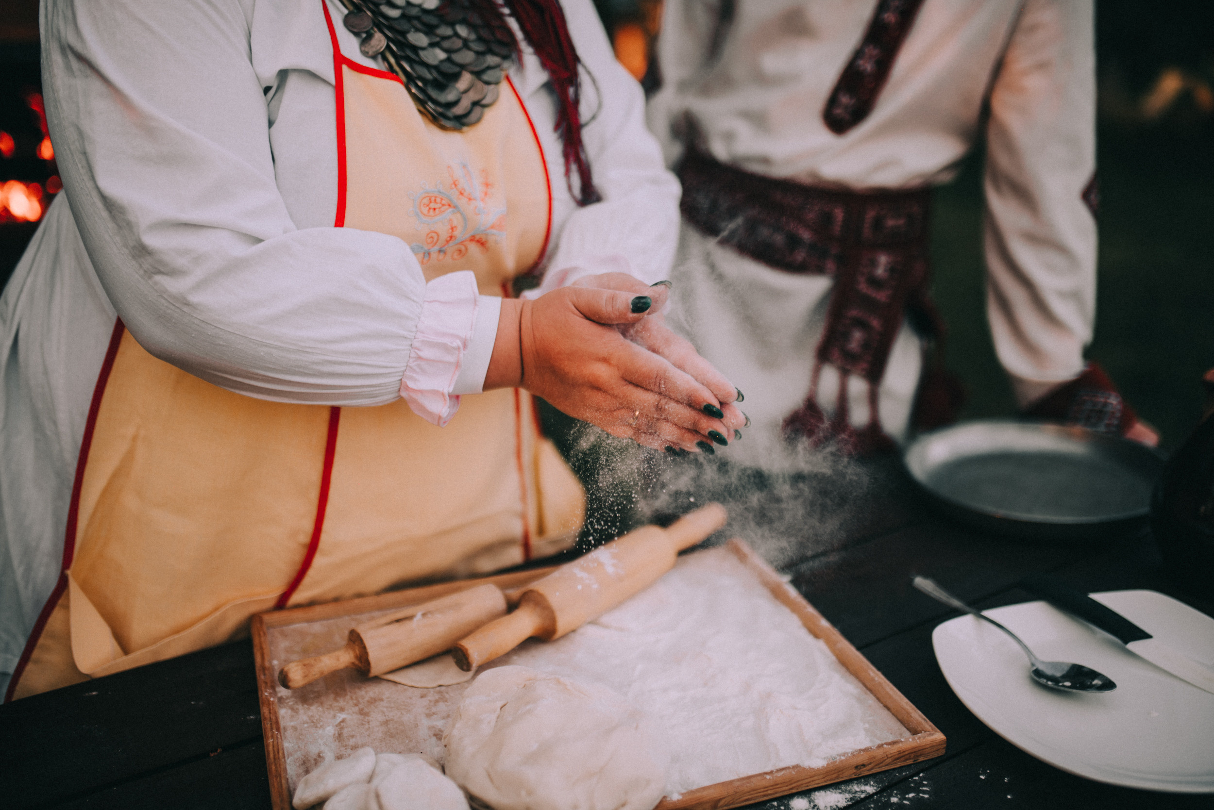Лав стори. Пекут перепечи. Фотограф Игорь Гуменников Удмуртия Шаркан