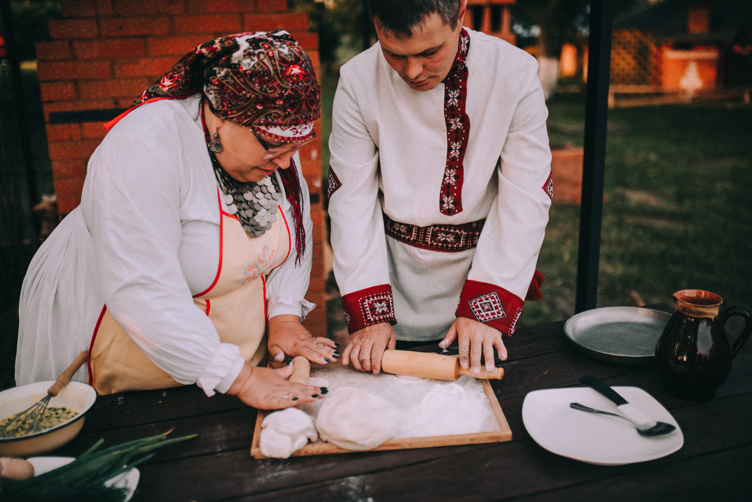 Лав стори. Пекут перепечи. Фотограф Игорь Гуменников Удмуртия Шаркан