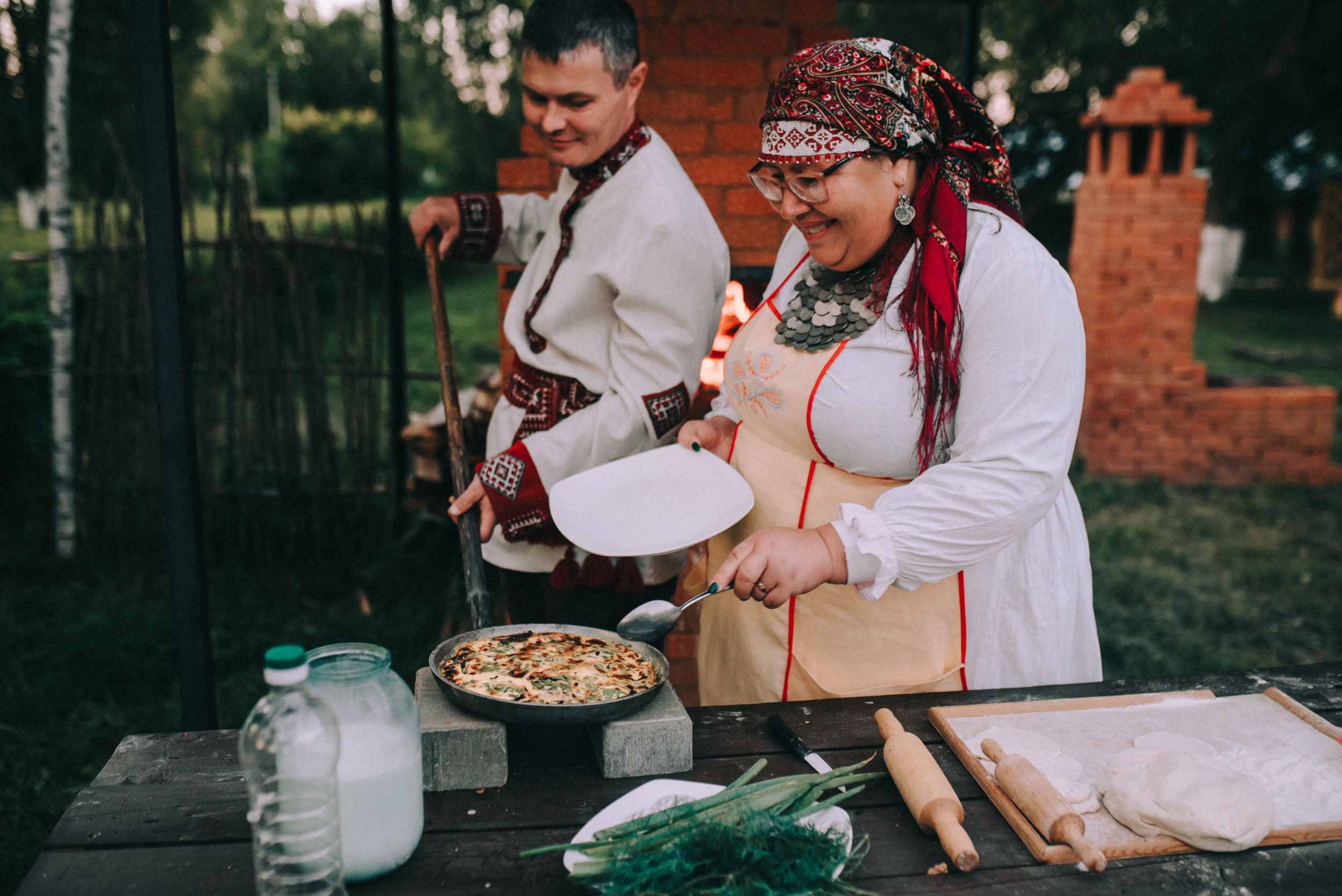 Лав стори. Пекут перепечи. Фотограф Игорь Гуменников Удмуртия Шаркан