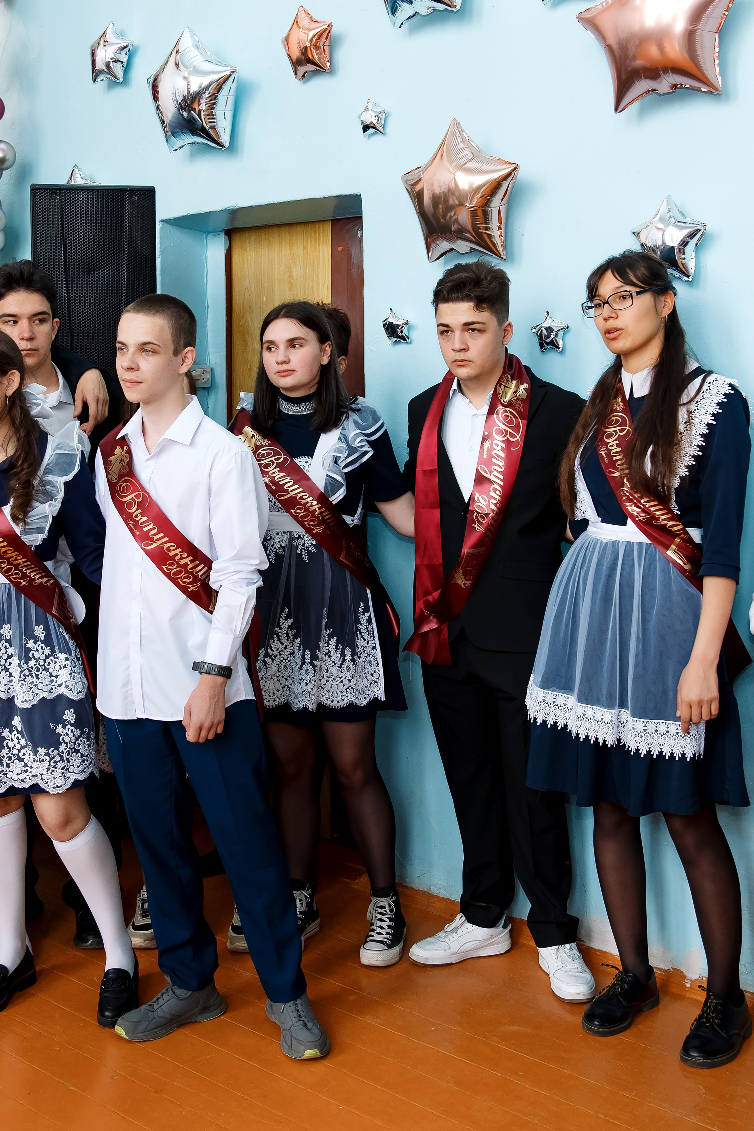 11 класс Последний звонок. Фотограф Любовь Корниенко, Примоский край