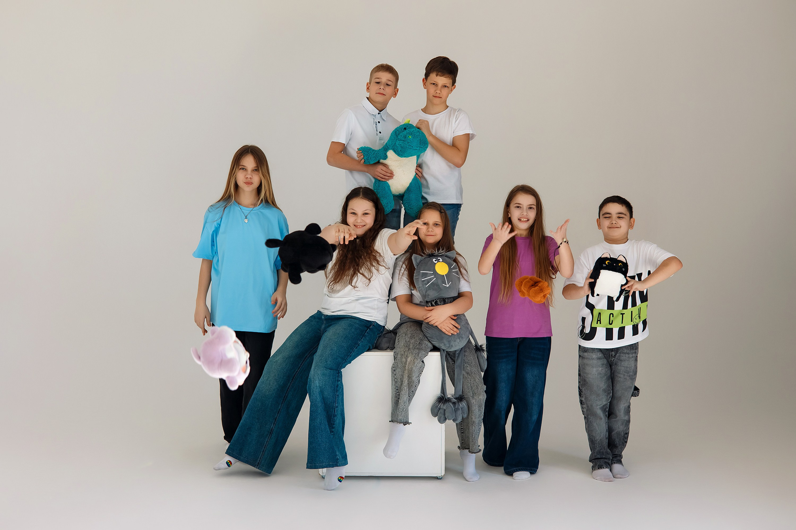 4 класс съемка в фотостудии. Фотограф Любовь Корниенко, Примоский край