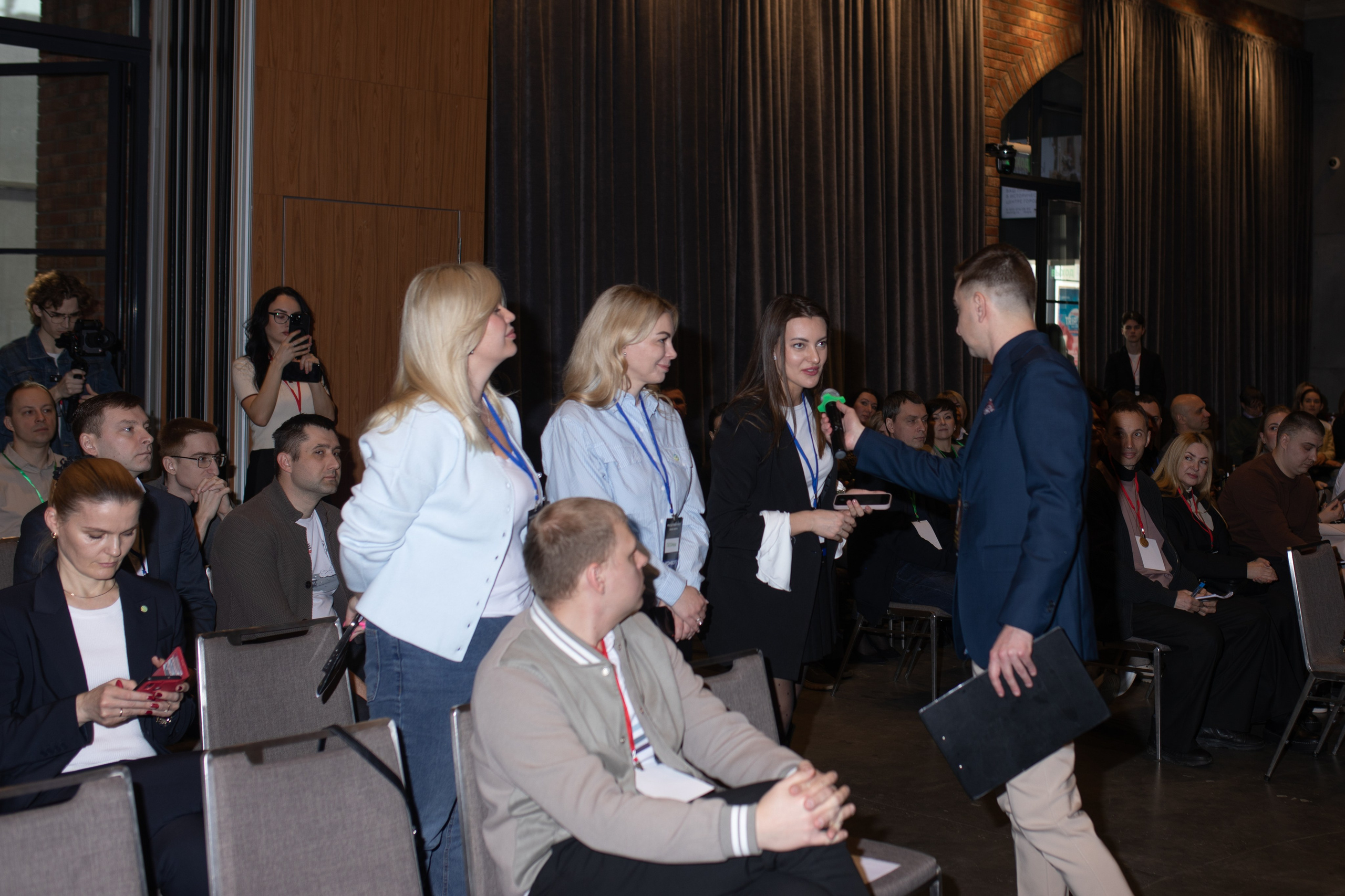 Форум МАСШТАБИРУЙСЯ. Фотограф Людмила Лосева Волгоград