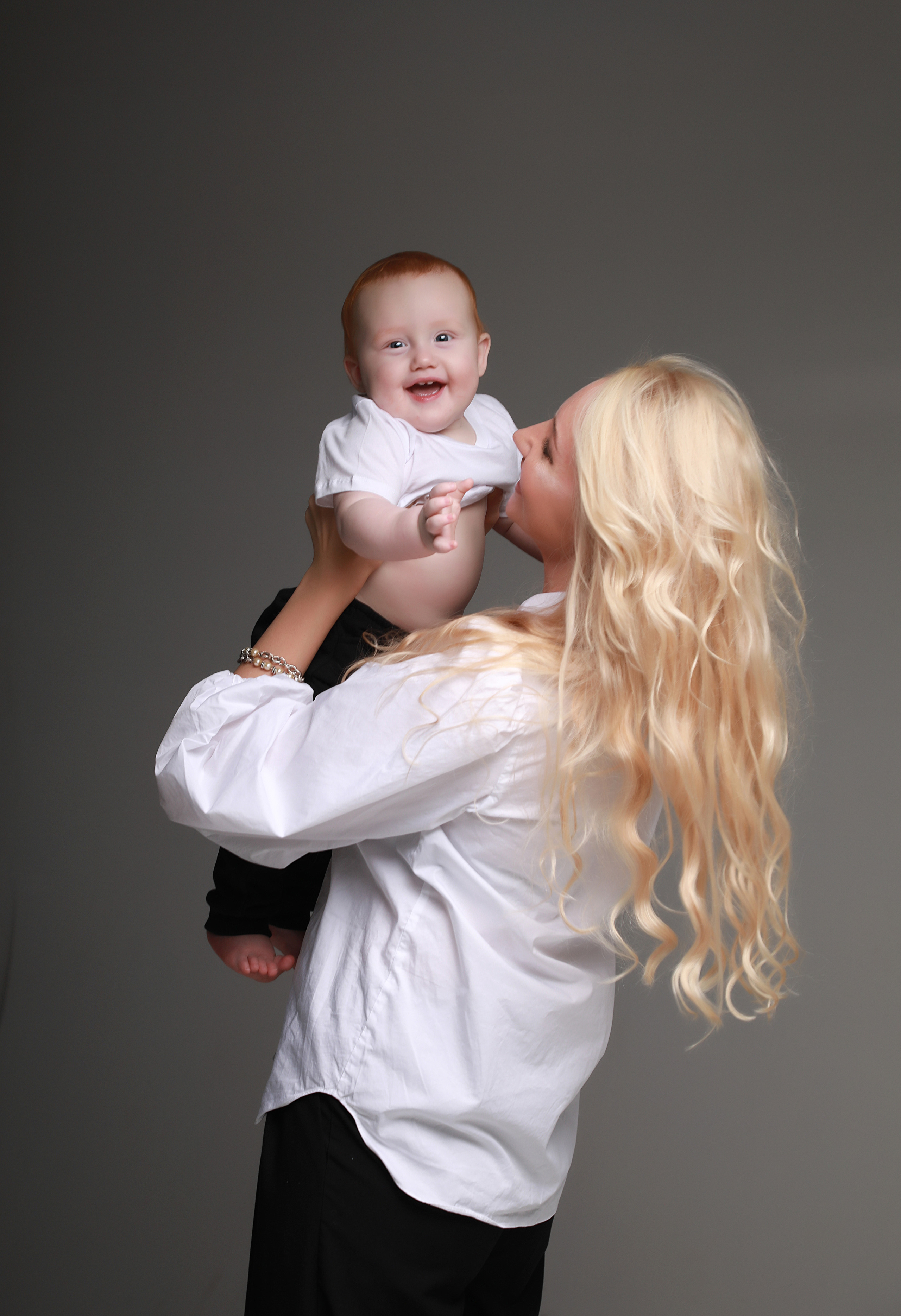 Мама и малыш. Портретный и свадебный фотограф в Туле