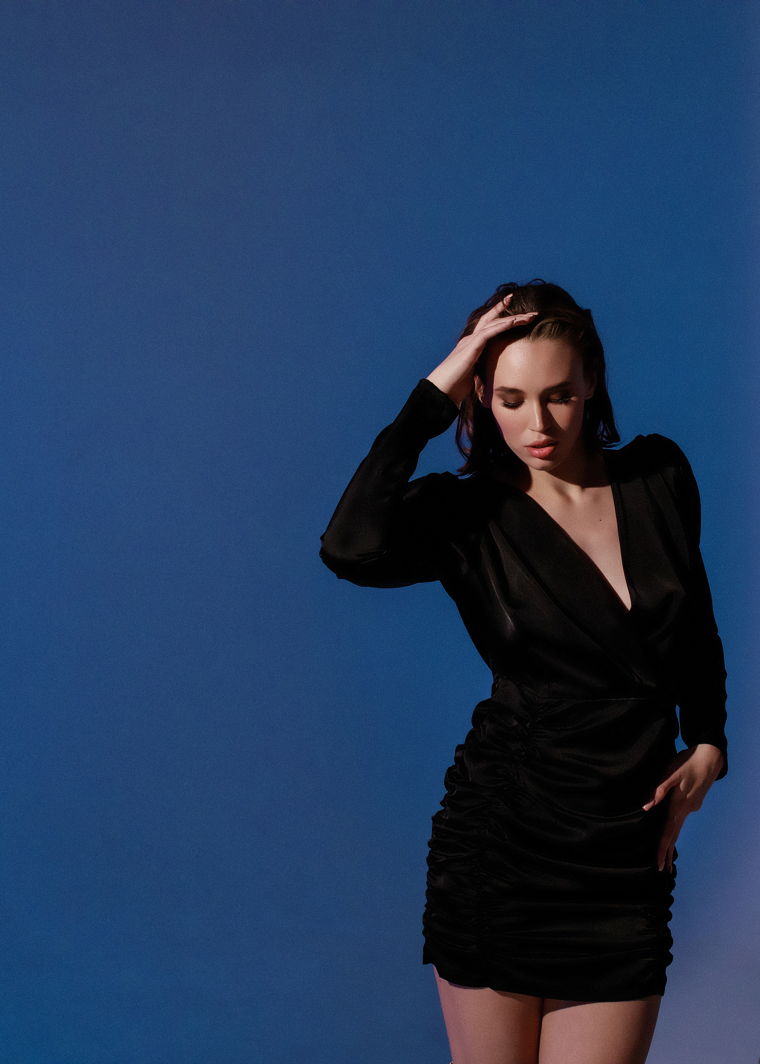 Фотосессия с цветными световыми схемами. Портретный и свадебный фотограф в Туле