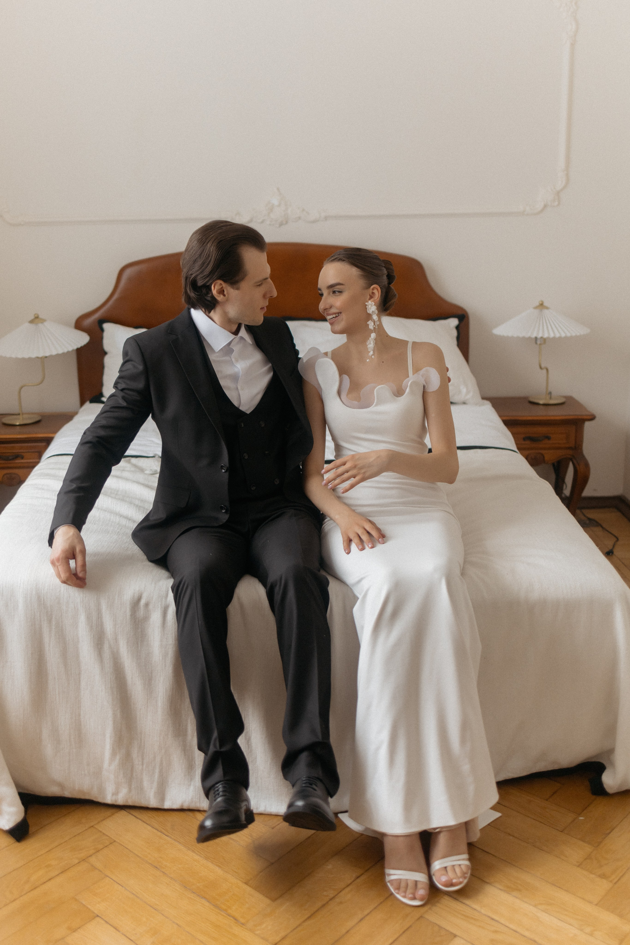 Сборы в апартаментах Тимофей & Наталья. Фотограф Москва|Комиссарова Наталья