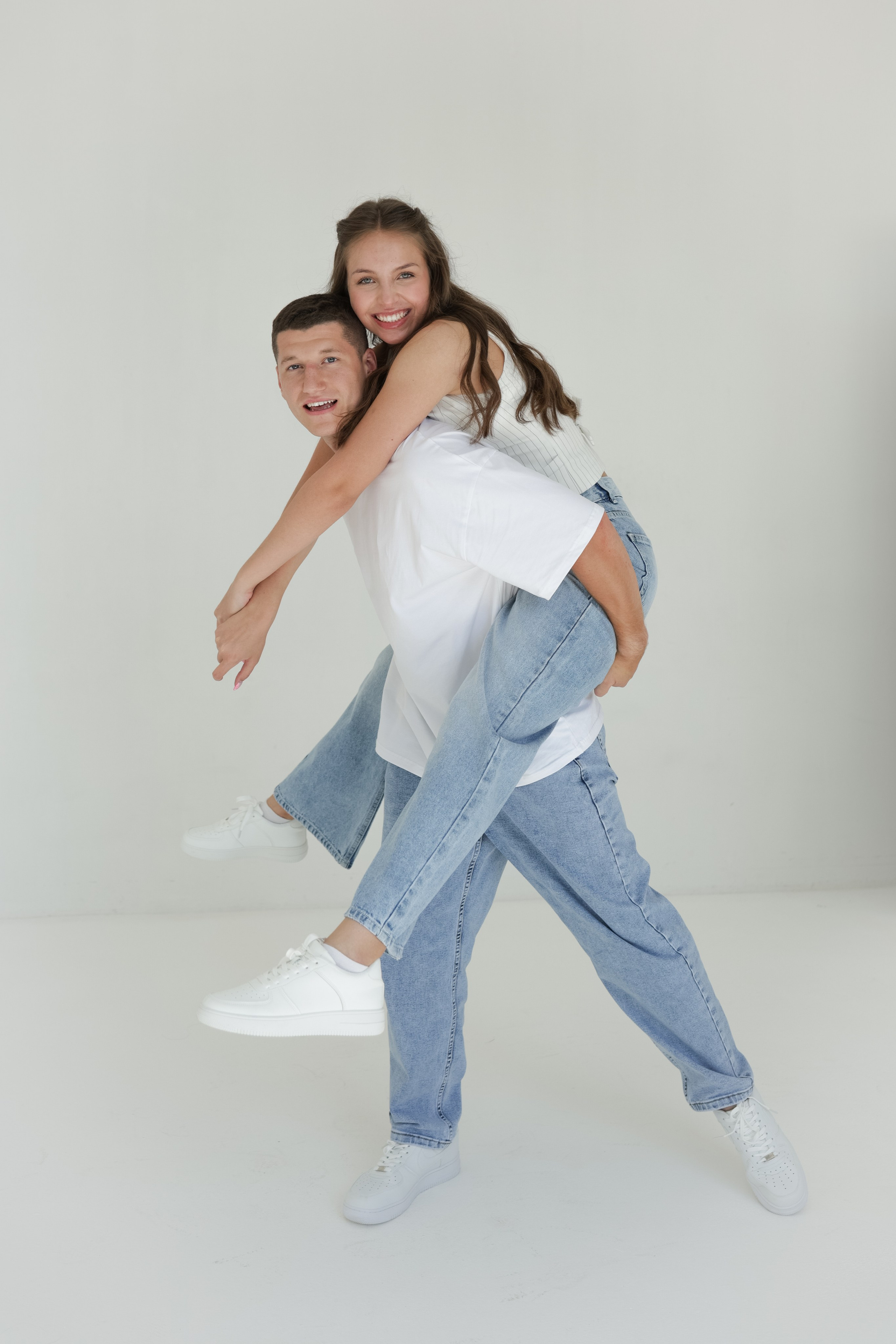 Love Story. Фотограф в Москве Зябченко Екатерина. Съемки беременности, love story, семейный, портреты в студии и на улице