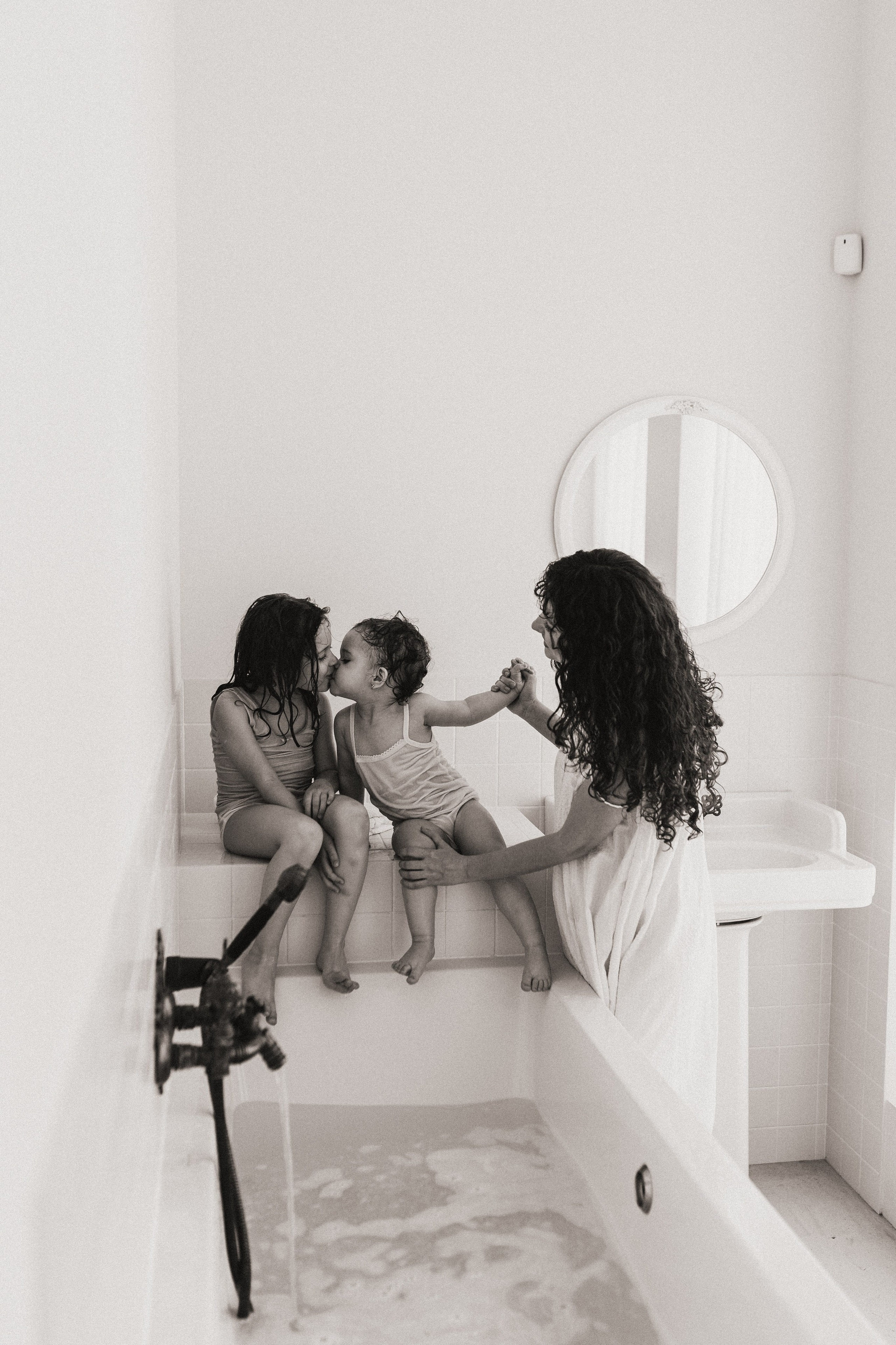 Лера Ксюша и Вика. Семейный фотограф в Новороссийске и Анапе Александра Яковлева