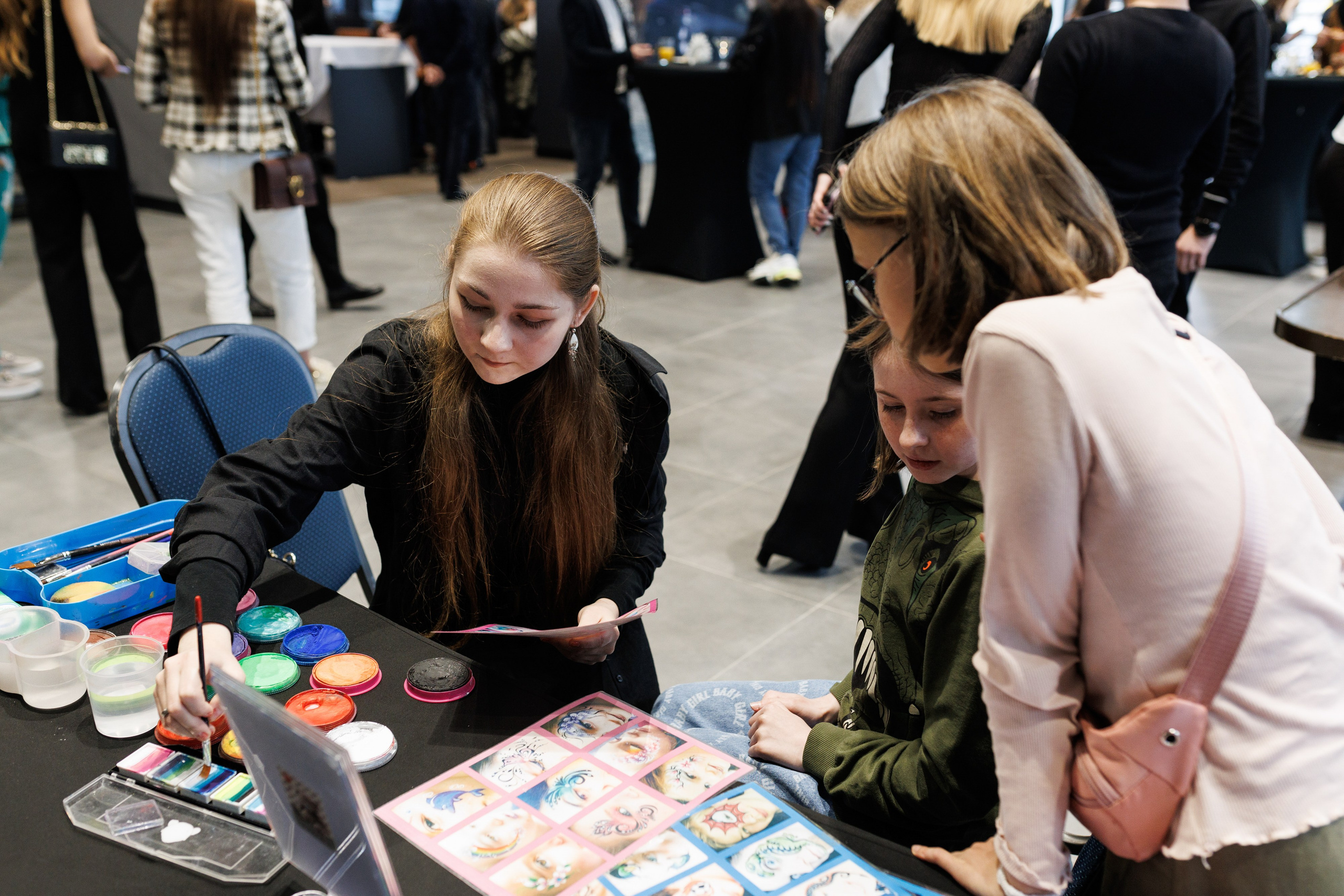 Открытие автосалон Exeed. Https://andreysolodov.ru