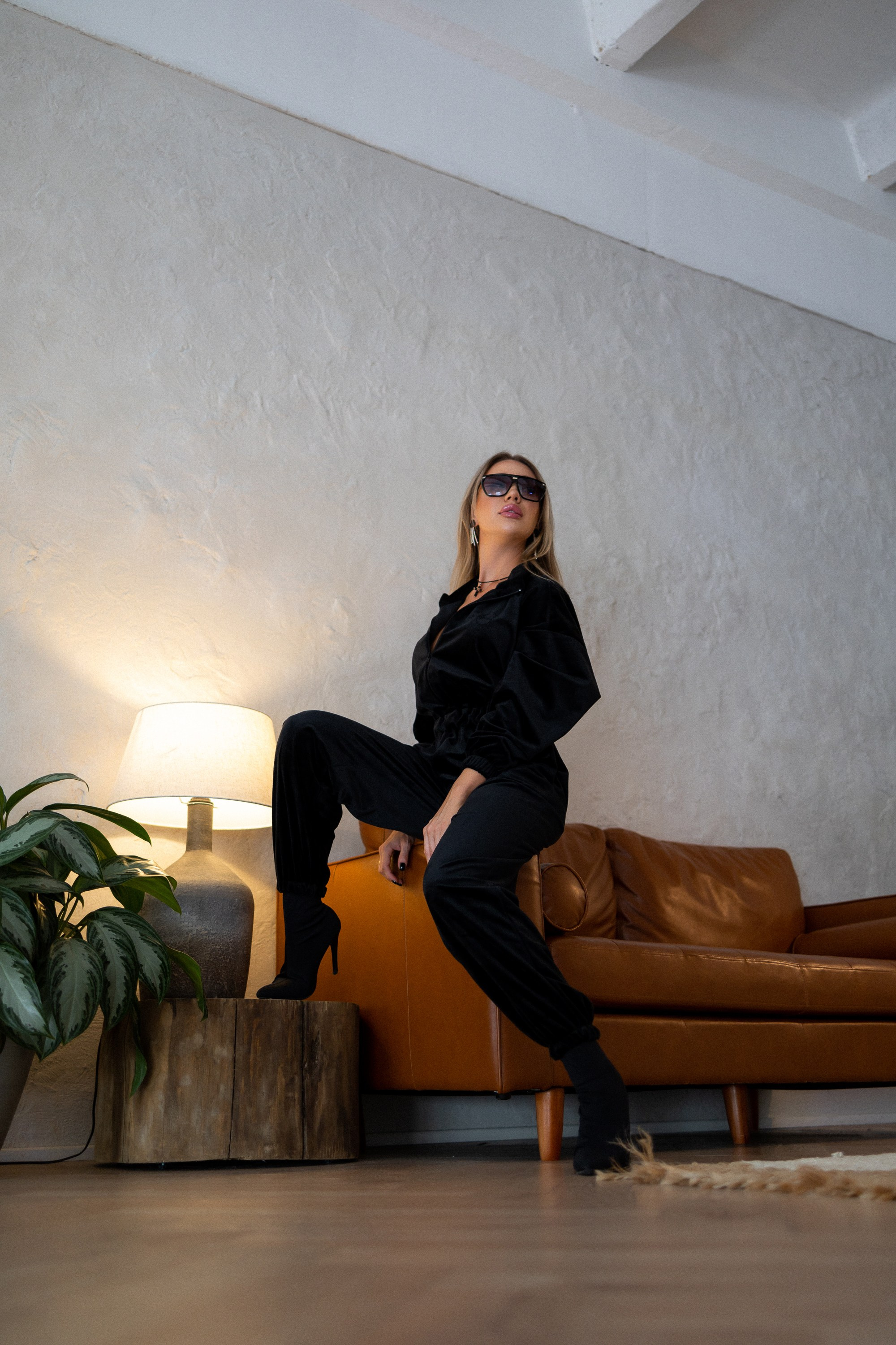 Capsula. Фотограф свадебный, репортажный, индивидуальный, фото для маркетплейсов, брендов, автосалонов