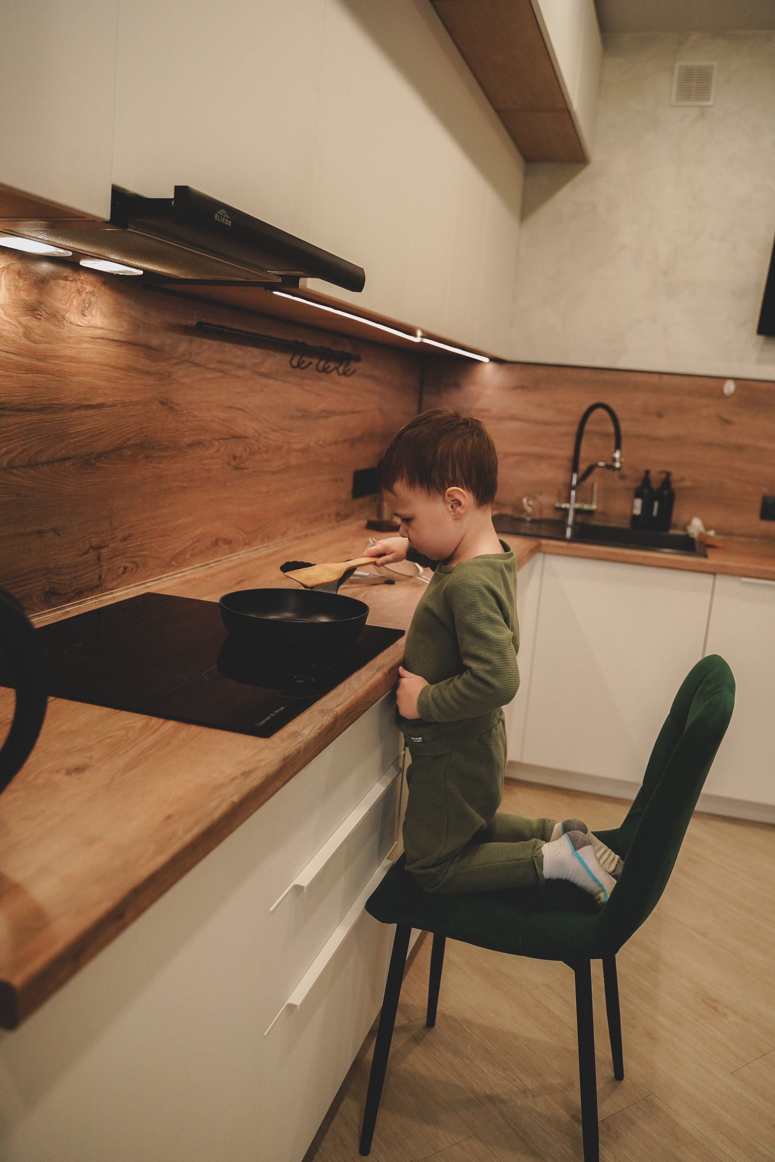 Домашняя фотосессия с младенцем. Семейный и женский фотограф в Краснодаре Анастасия Приймак