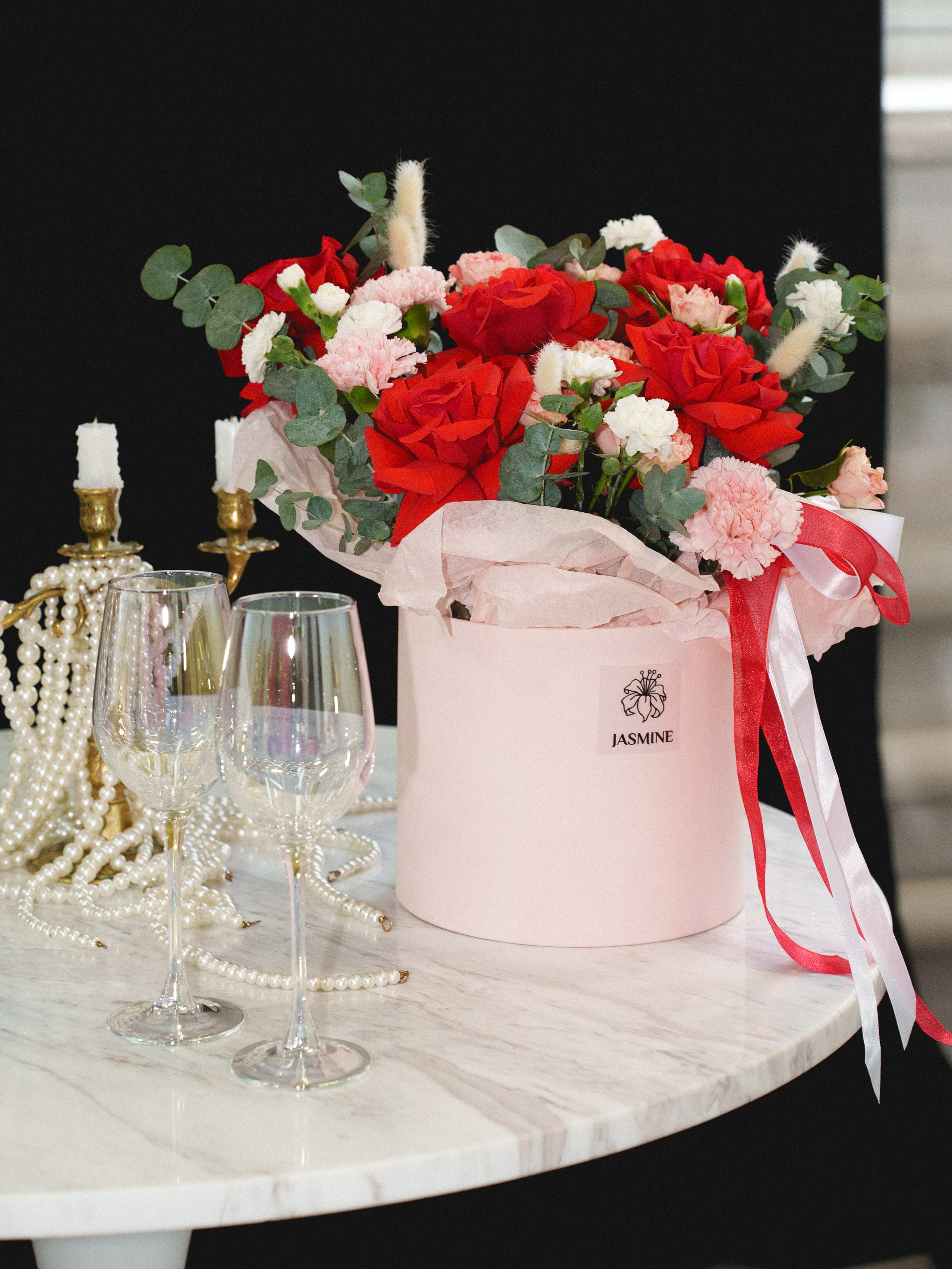 Цветы (контент к 14 февраля). Иван Упоров — фотограф, рилсмейкер чебоксары