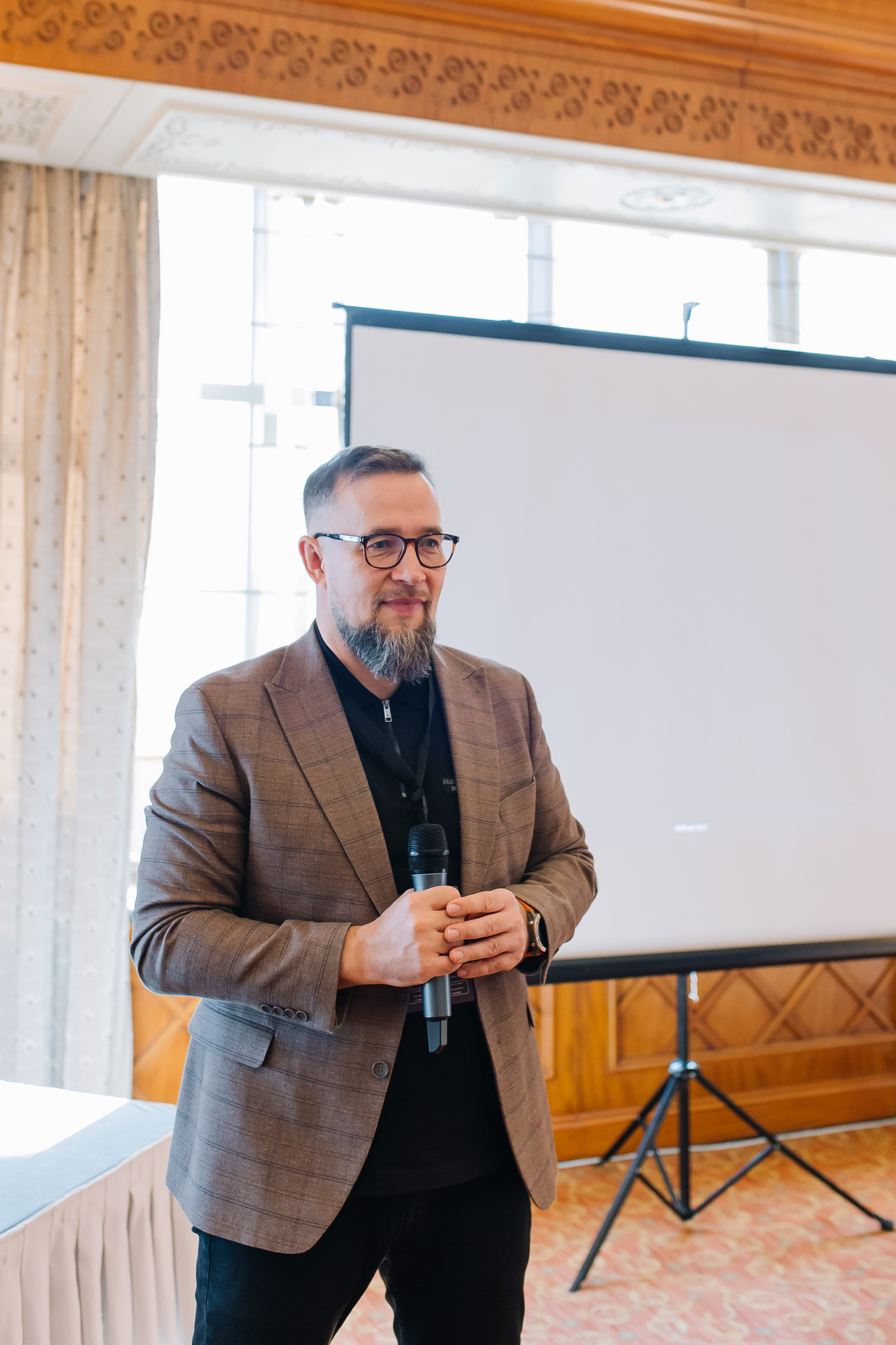 Репортаж. Свадебный и семейный фотограф в Алматы Laura Dosmann