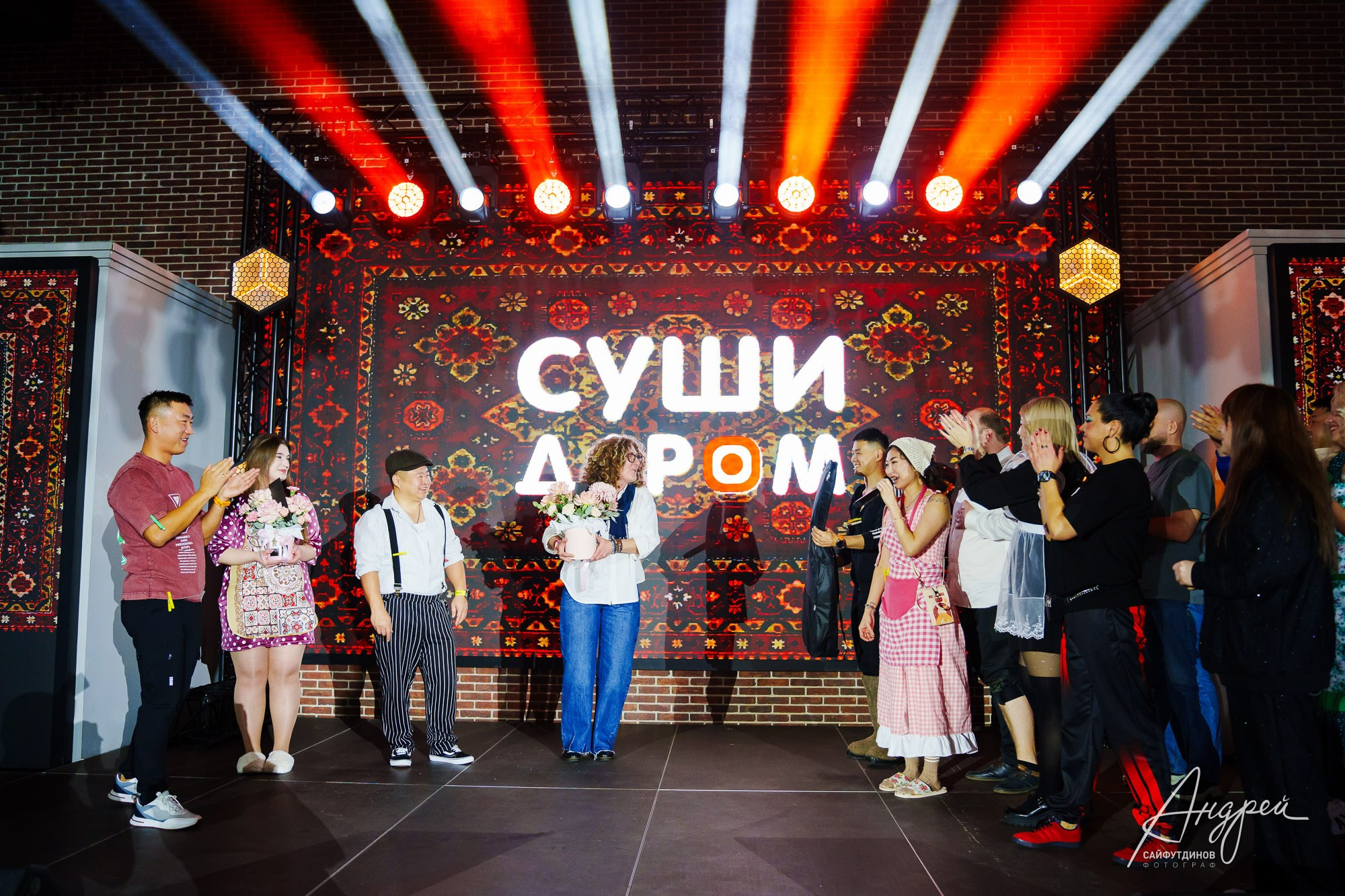 Корпоратив компании «Суши Даром». Тема праздника «Коммунальная квартира». Свадебный и семейный фотограф в Ростове-на-Дону. Андрей Сайфутдинов