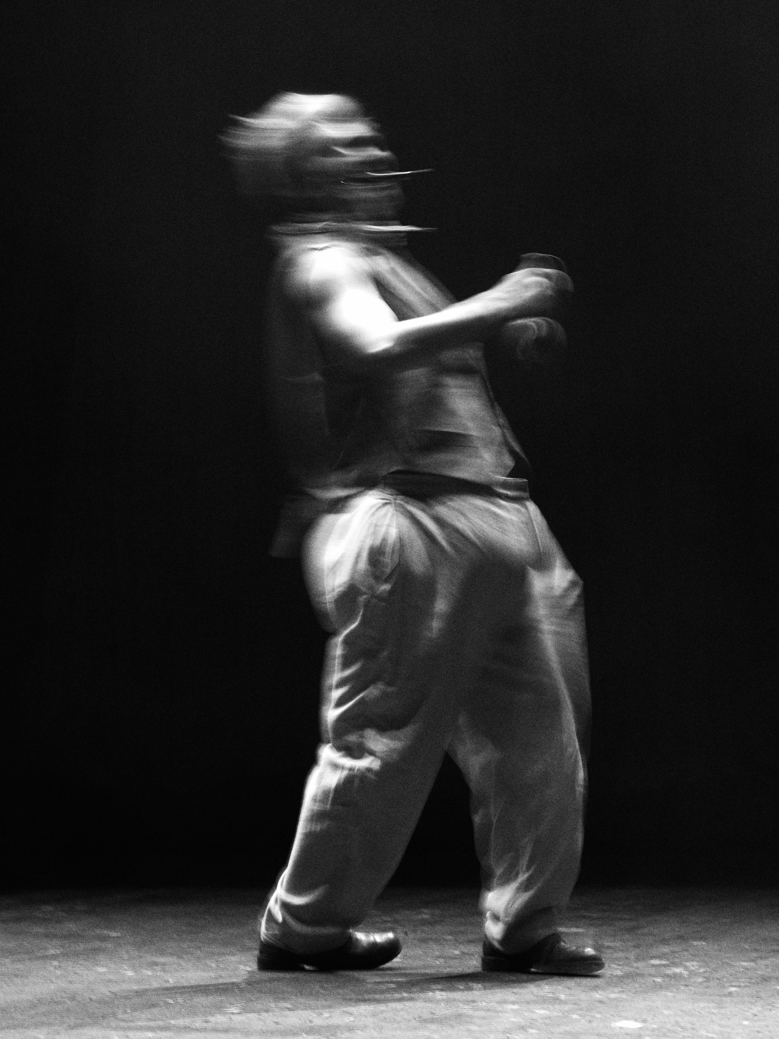 Чайка — черно-белое. Фотограф Юлия Маринина