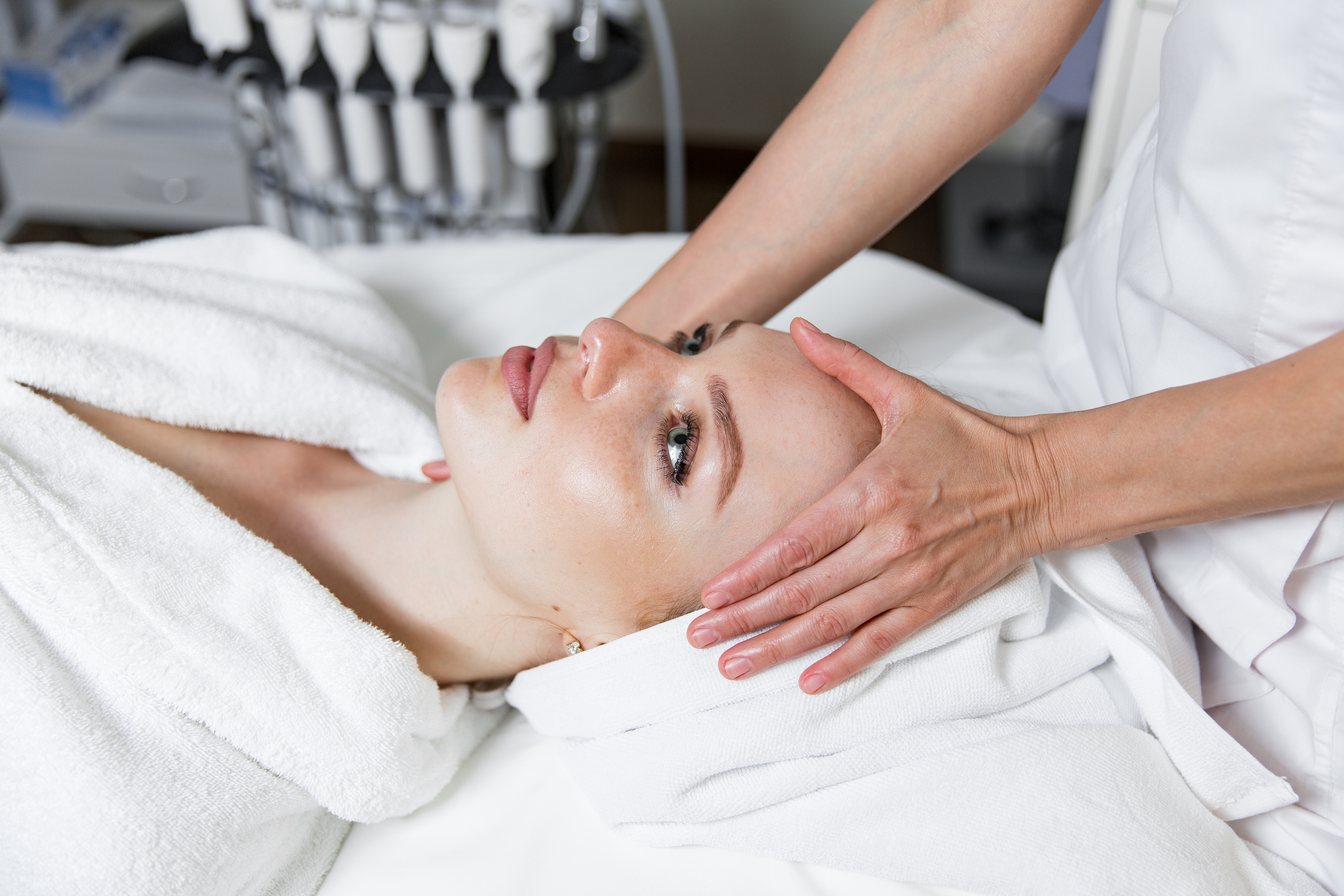 Renatphoto-фотограф для рекламной фотосъёмки для отелей. Профессиональная фотосъёмка интерьеров, предметная фотосессия еды для меню г. Анапа