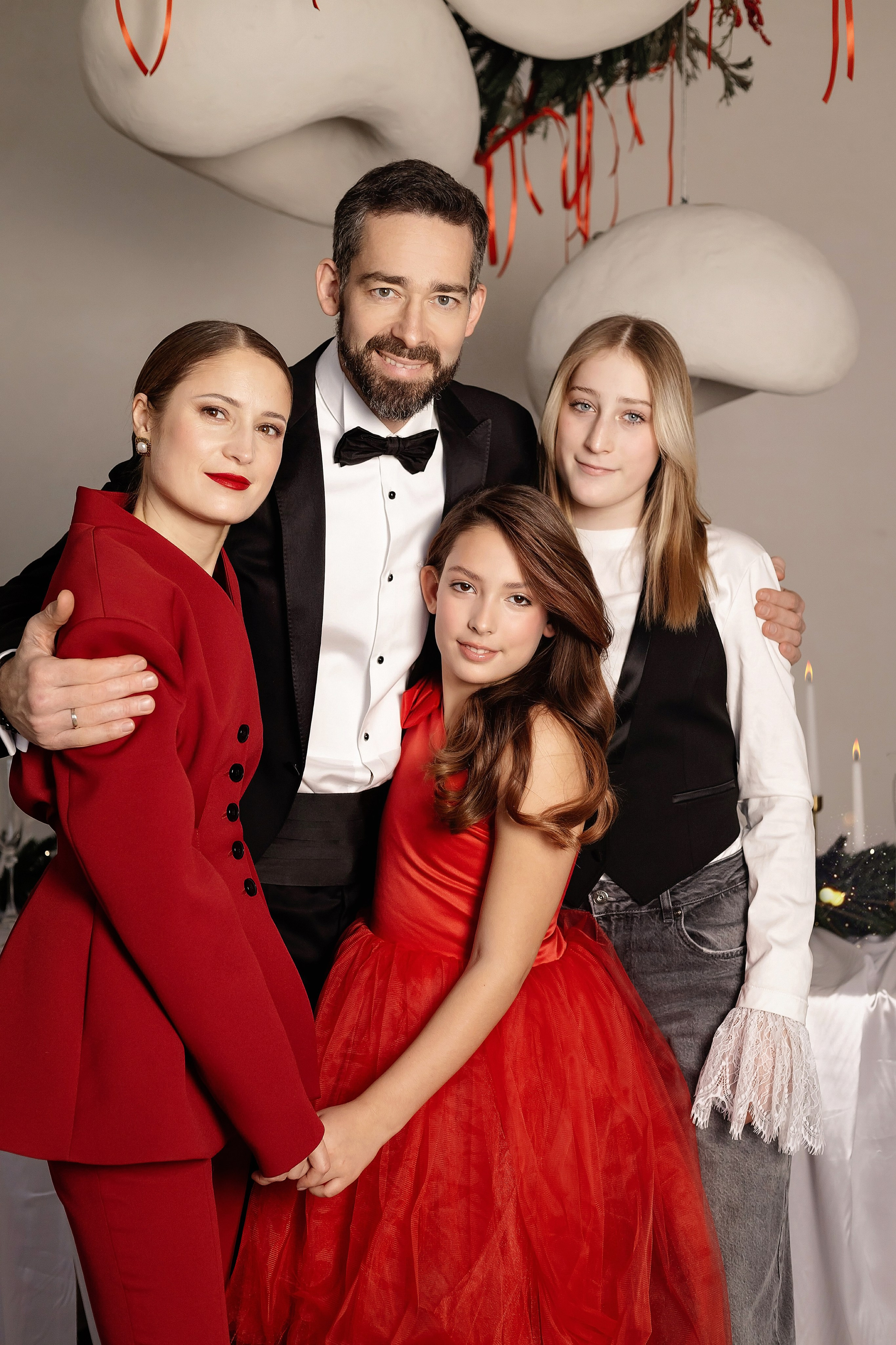 Анна, Никита и дочери. Фотограф в Москве Ксения Мокрушина | Brand & Women photographer