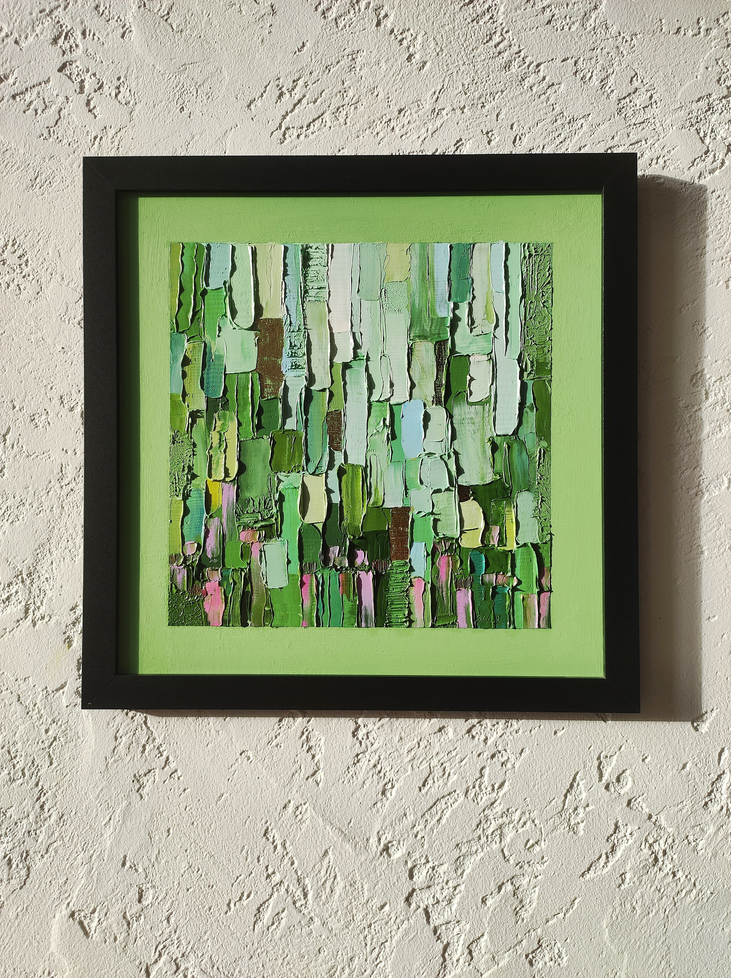 Яркая зелёная абстрактная картина художника, выполненная маслом в технике импасто.