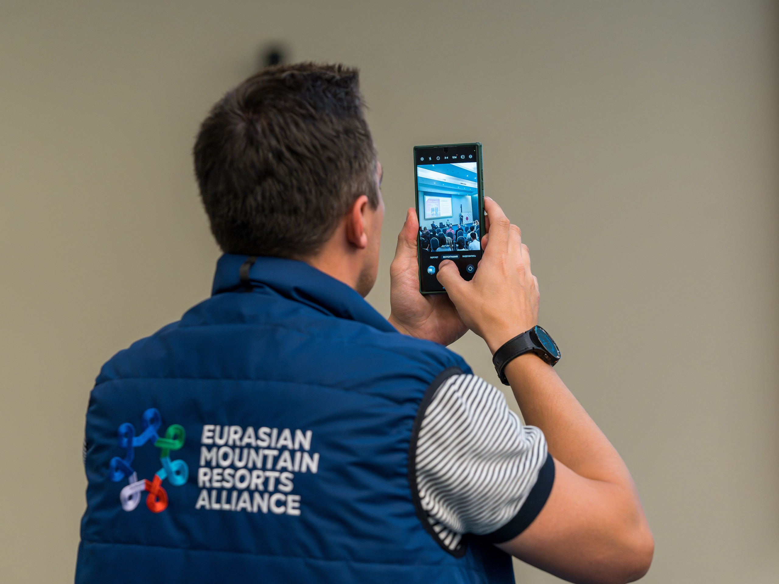 ChinaRosaFest 2024. Репортажный фотограф в Красной Поляне и Сочи Павлюченко Екатерина