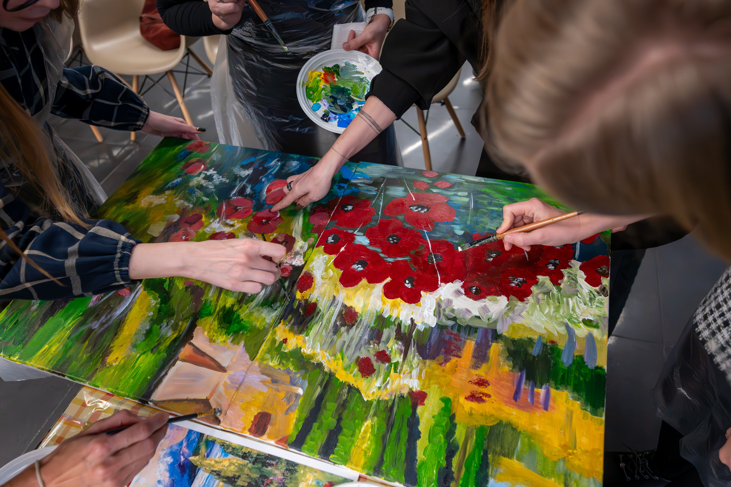 MICE мероприятие — мастер класс по акварели. Репортажный фотограф в Красной Поляне и Сочи Павлюченко Екатерина