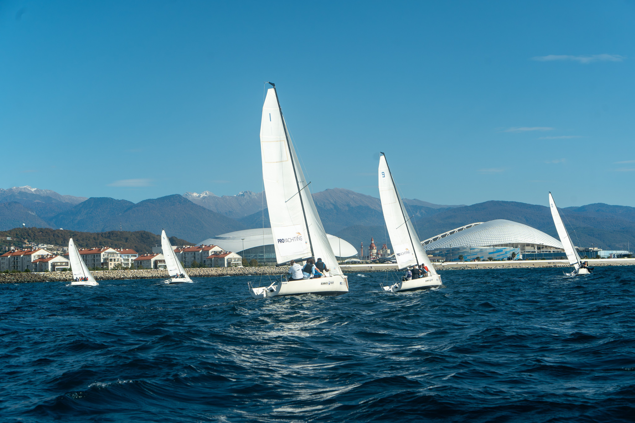 MICE мероприятие для компании «Базис». Репортажный фотограф в Красной Поляне и Сочи Павлюченко Екатерина