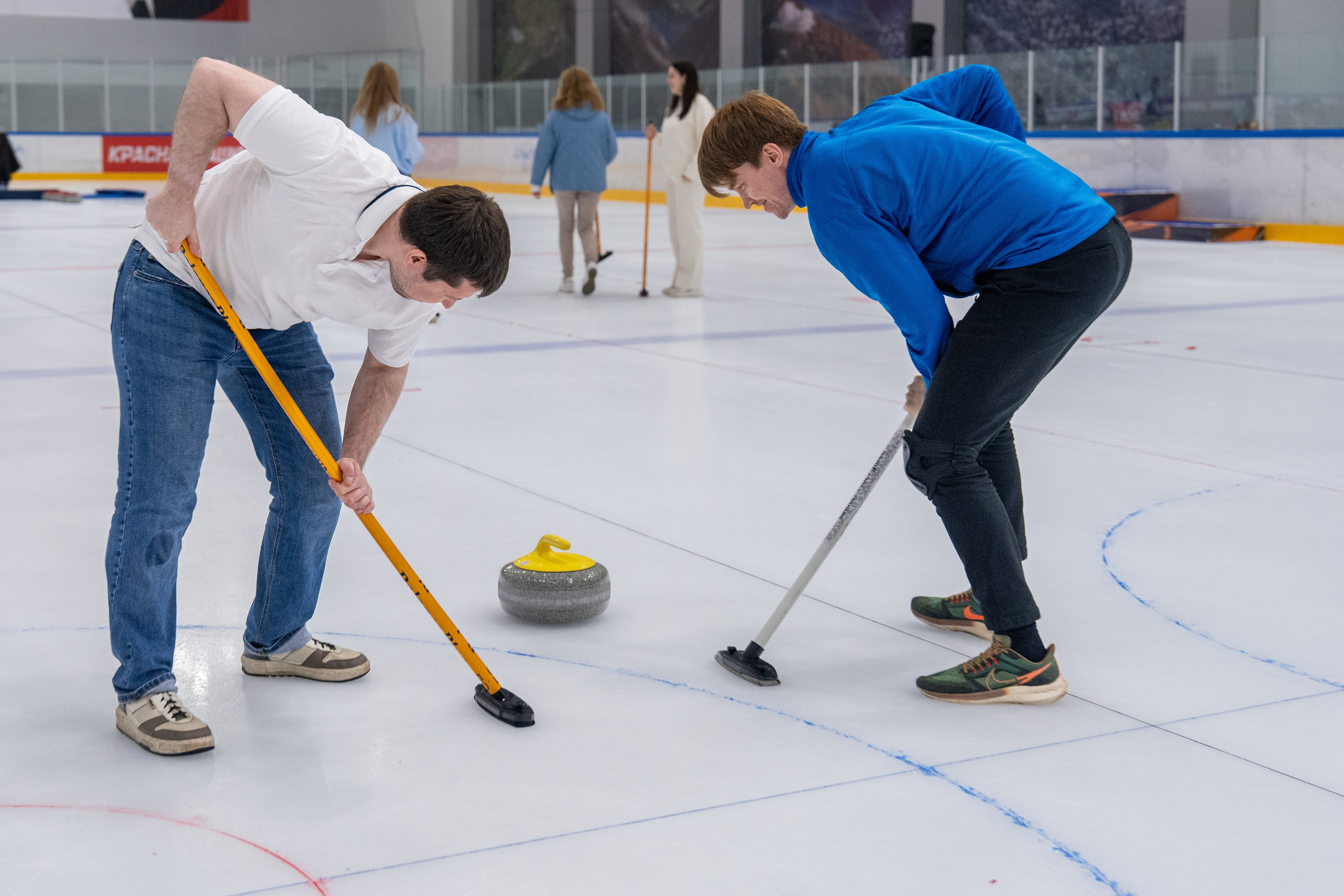 Керлинг для компании Р-Фарм. Репортажный фотограф в Красной Поляне и Сочи Павлюченко Екатерина