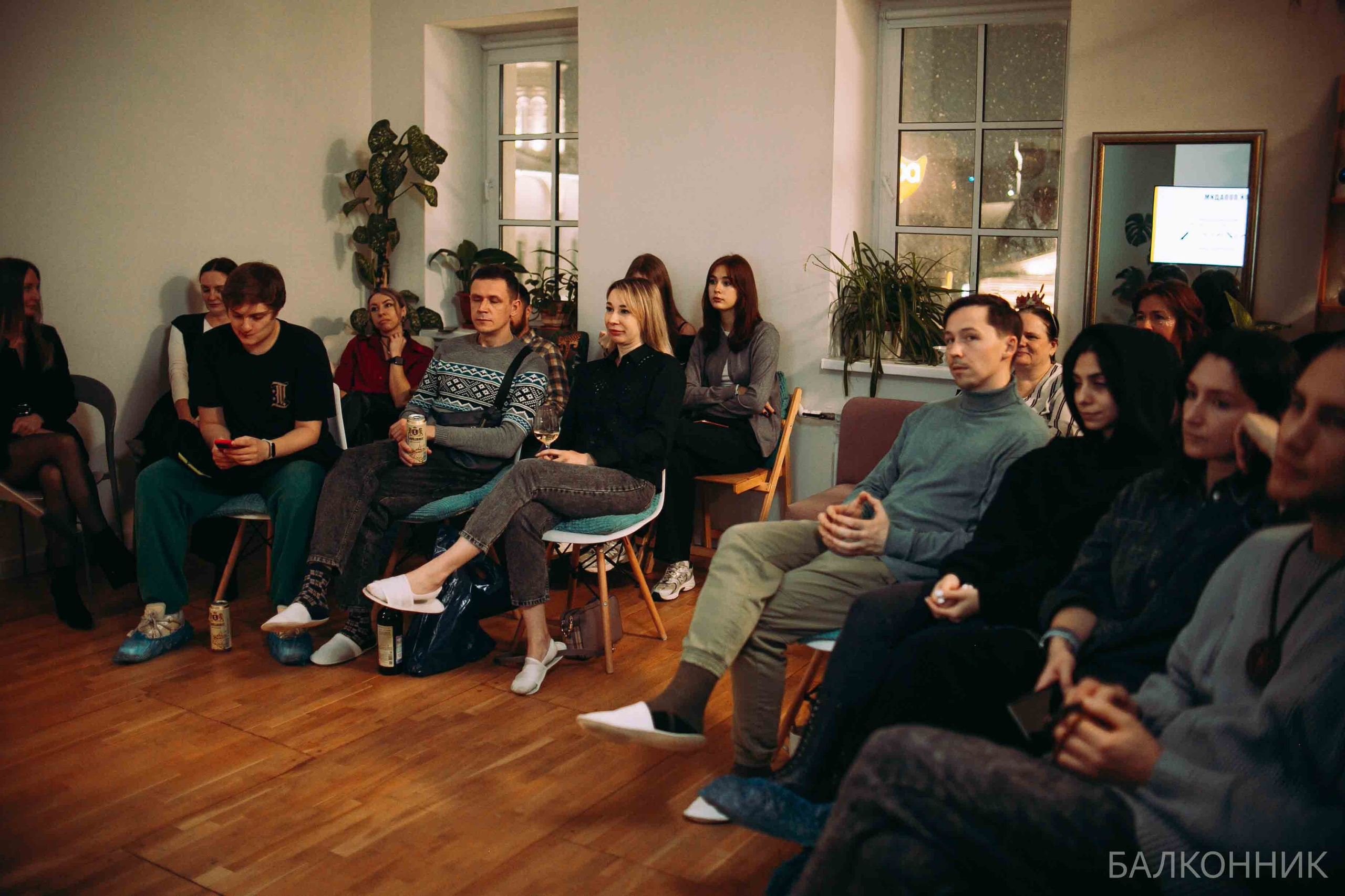 «Балконник». Ваш репортажный фотограф Артемий Антонов